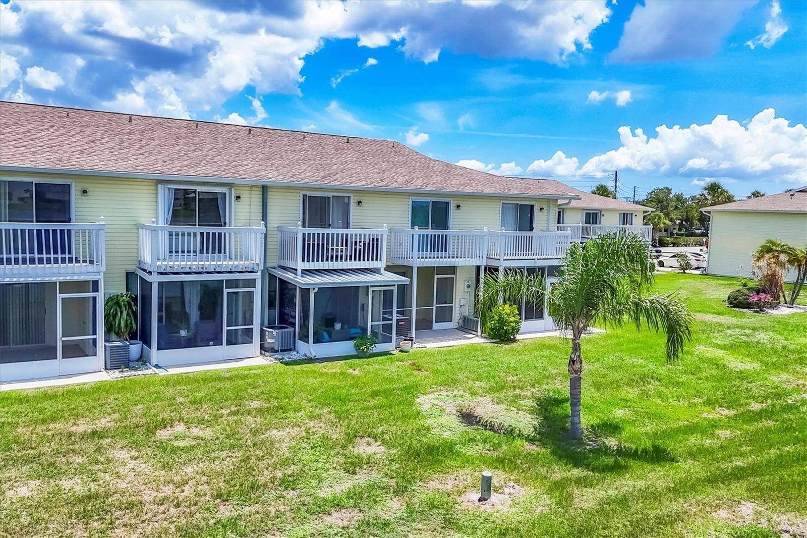 Image 33 of 47 For 26310 Rampart Boulevard 504