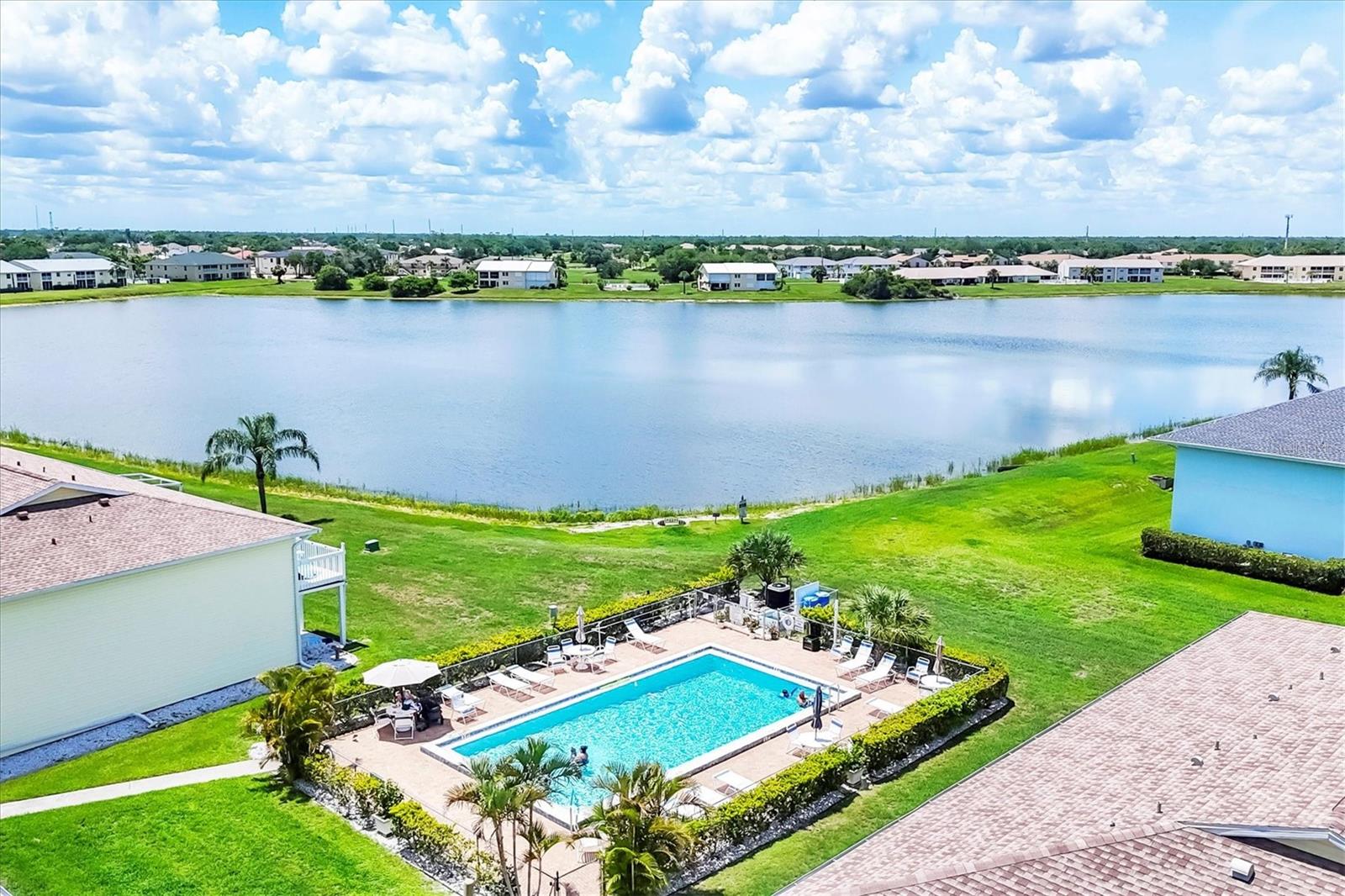 Image 37 of 47 For 26310 Rampart Boulevard 504