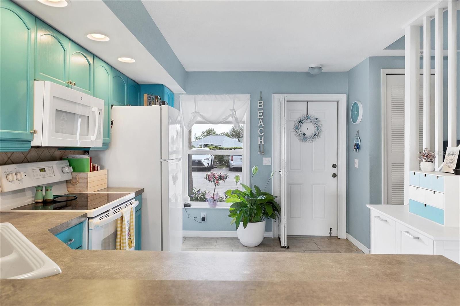 Image 5 of 47 For 26310 Rampart Boulevard 504