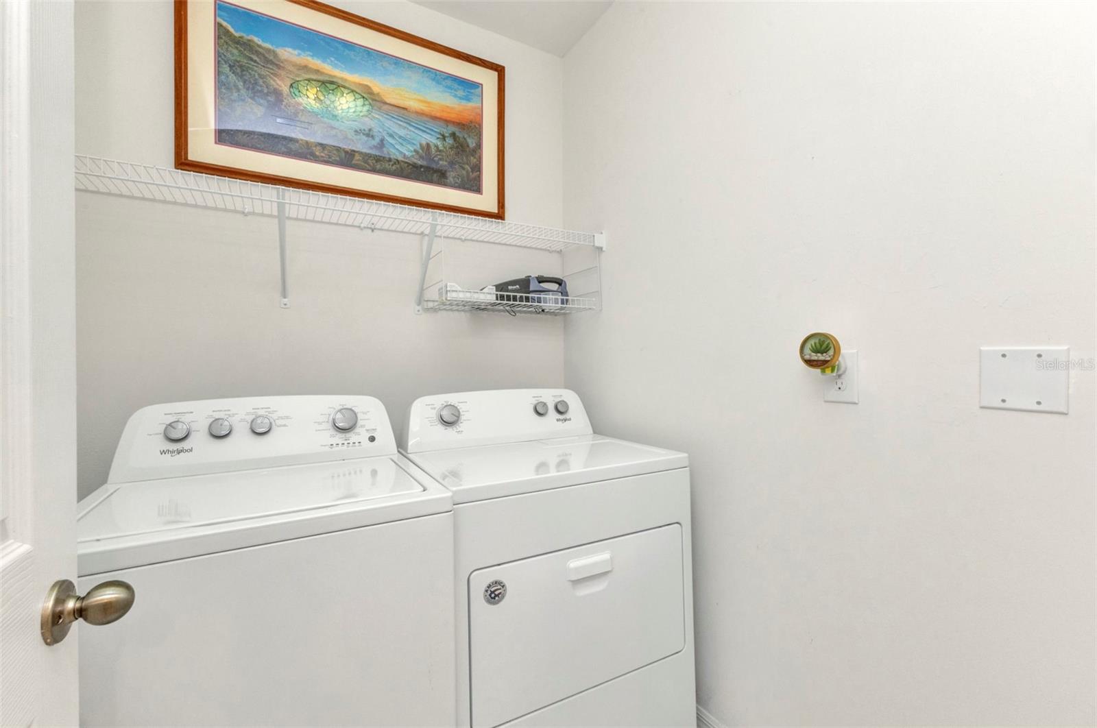 Image 15 of 69 For 25272 Lenox Circle
