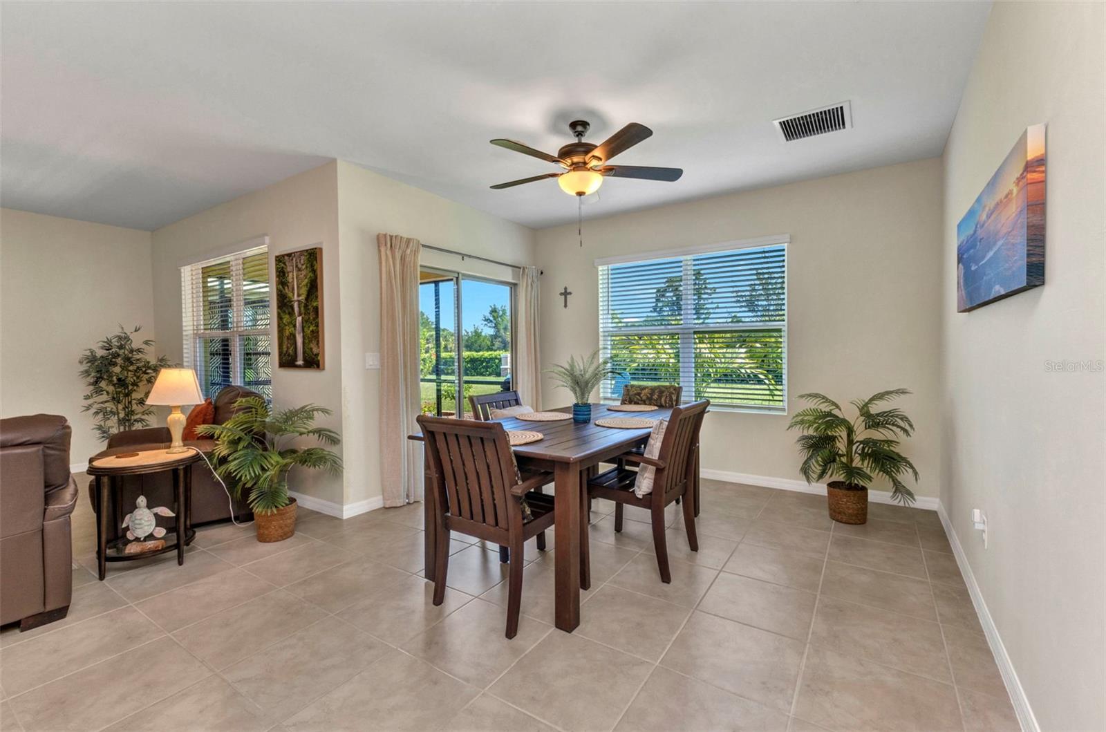 Image 21 of 69 For 25272 Lenox Circle