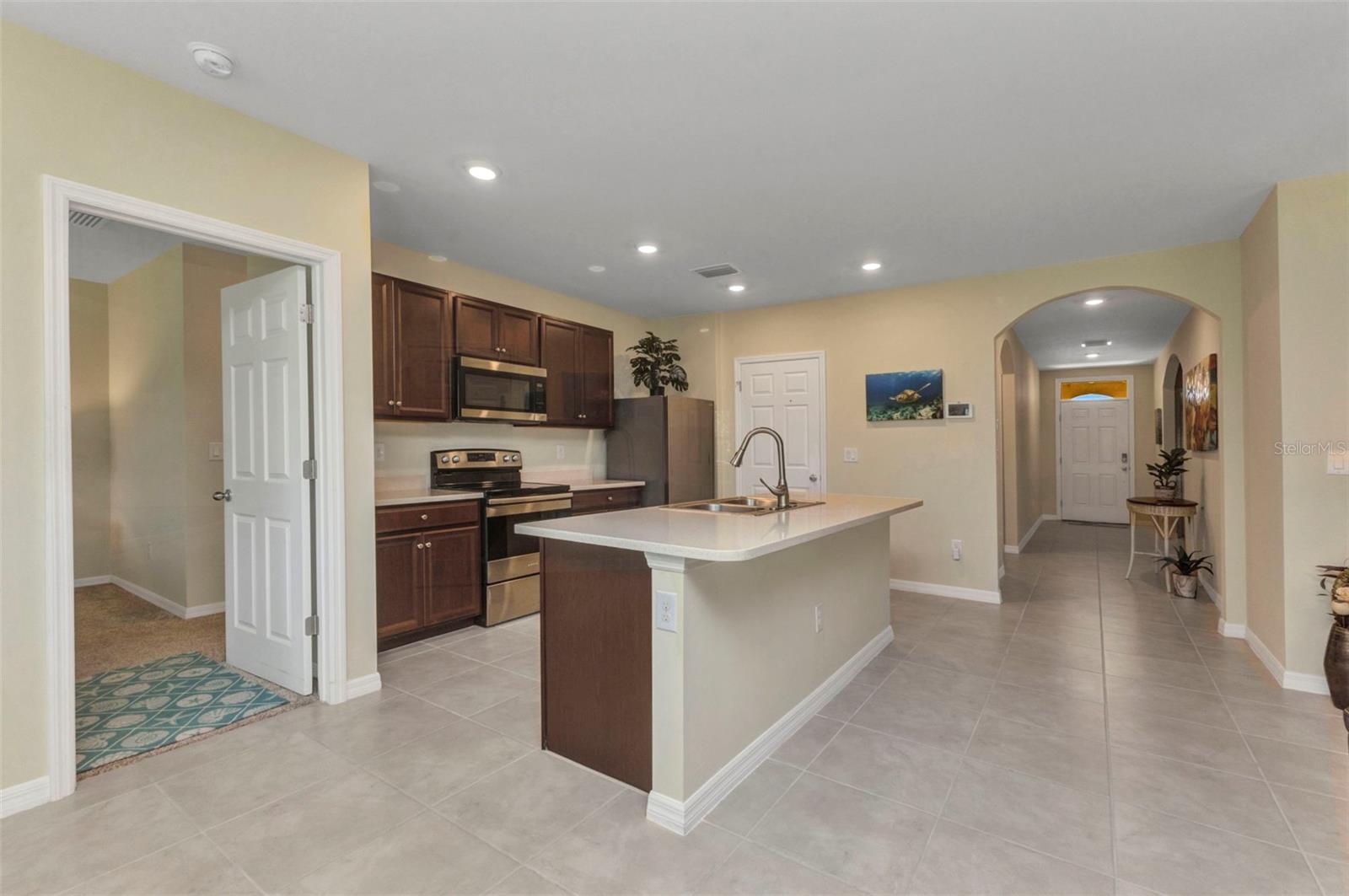 Image 23 of 69 For 25272 Lenox Circle
