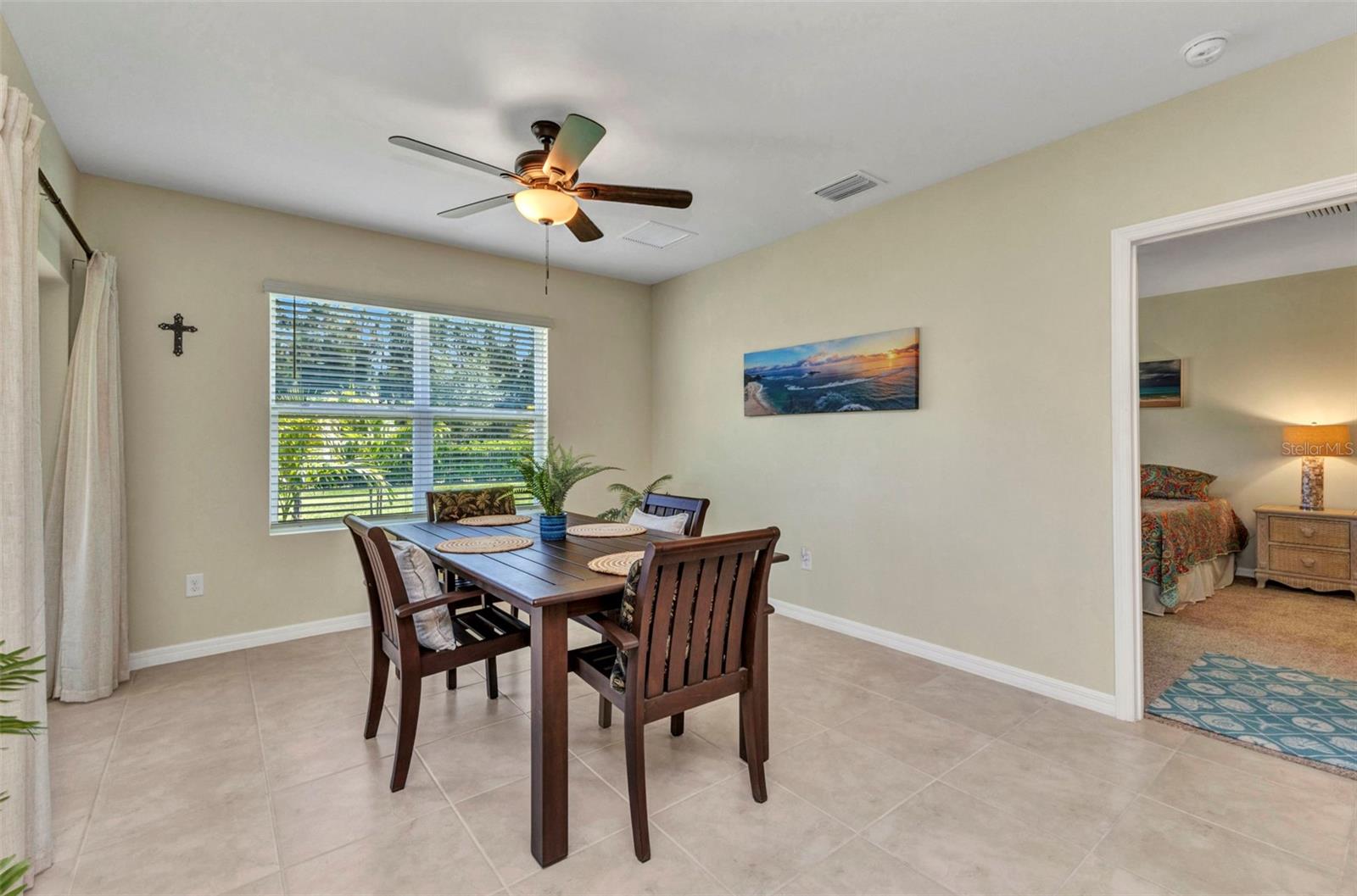 Image 28 of 69 For 25272 Lenox Circle