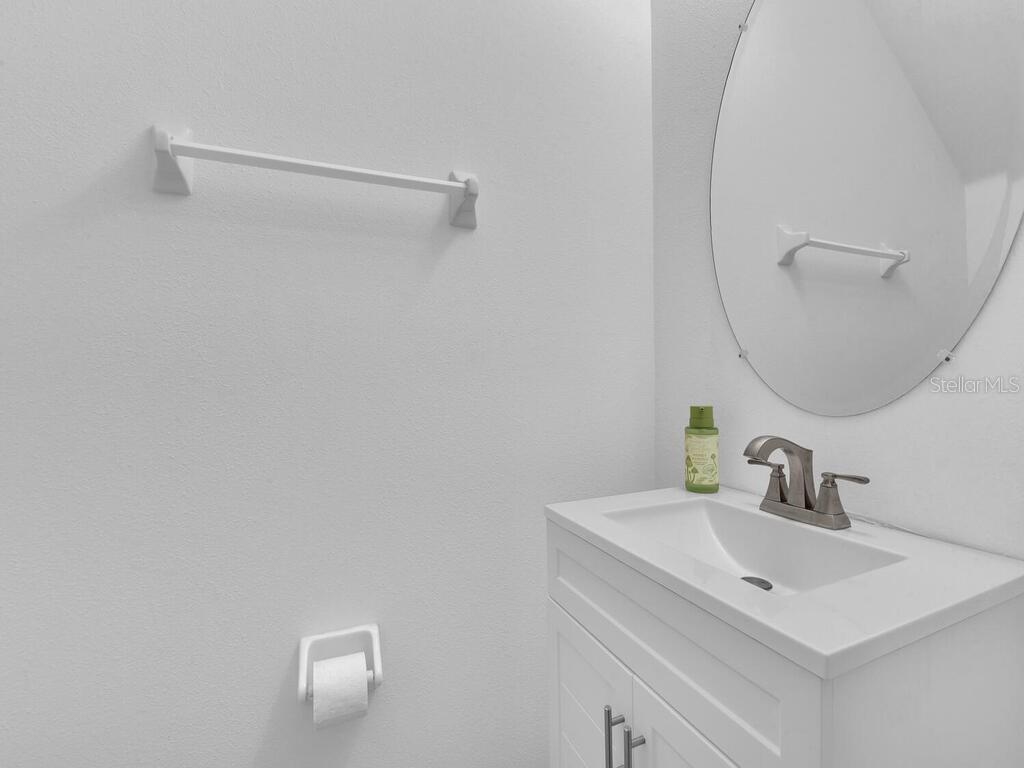 Image 10 of 33 For 2342 Melrose Drive