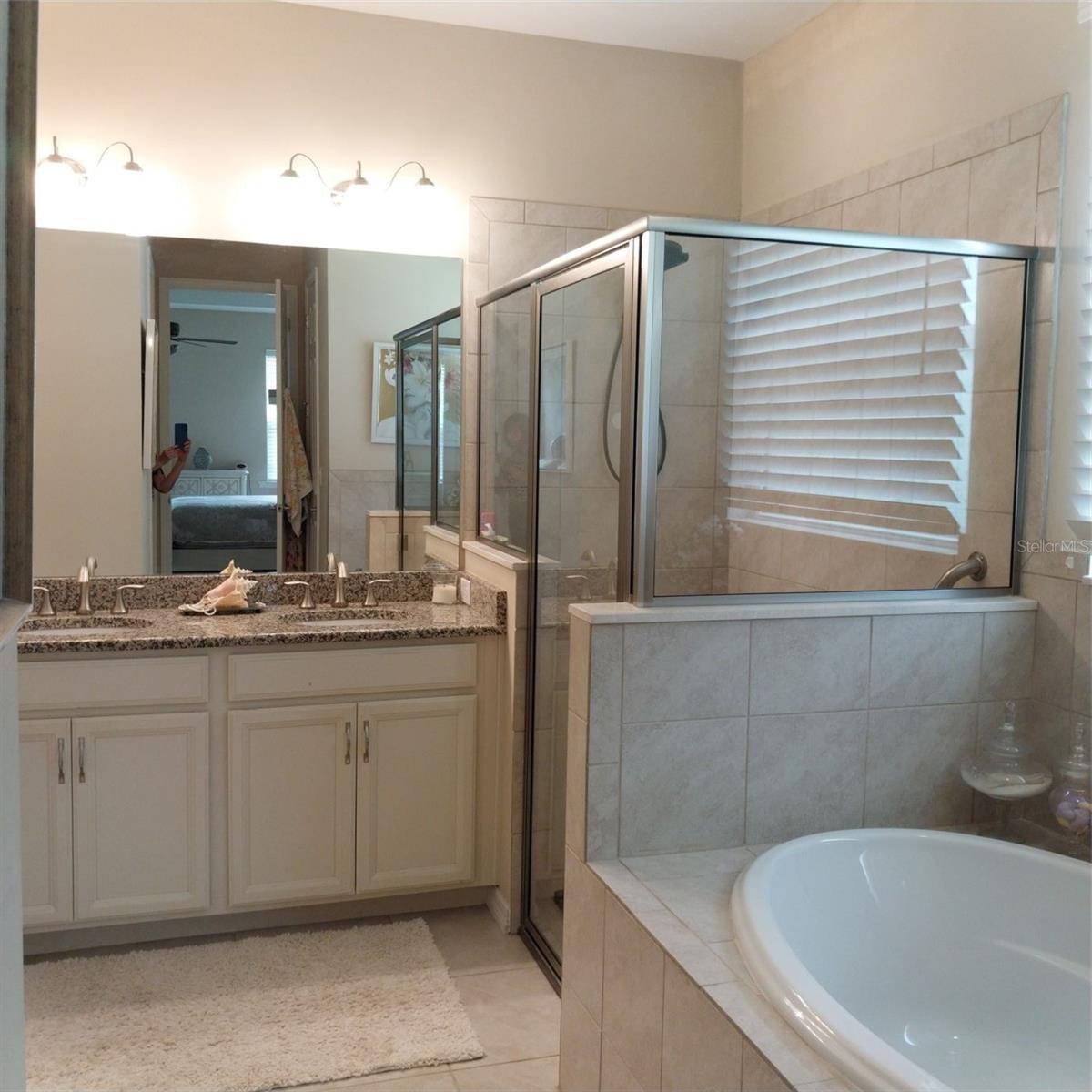 Image 12 of 23 For 25224 Lahore Lane