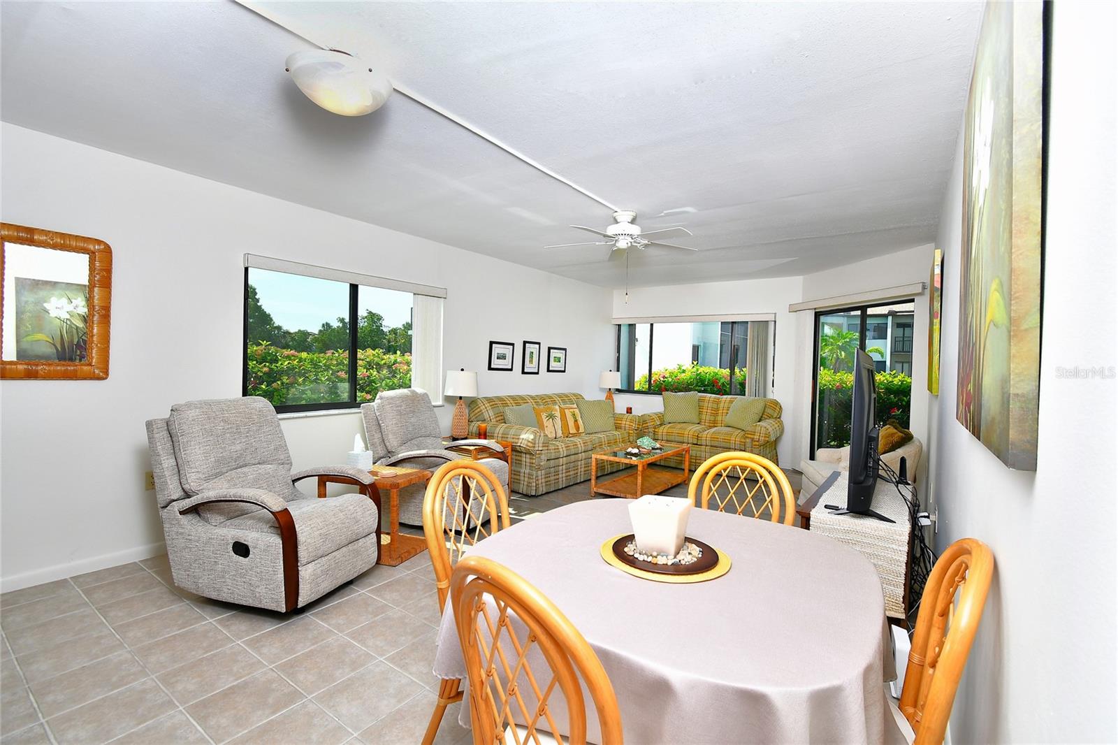 Image 10 of 34 For 2021 Little Pine Circle 41a