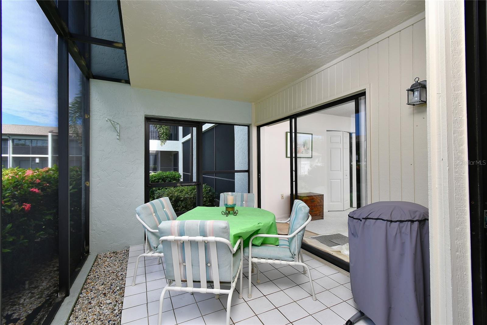 Image 14 of 34 For 2021 Little Pine Circle 41a