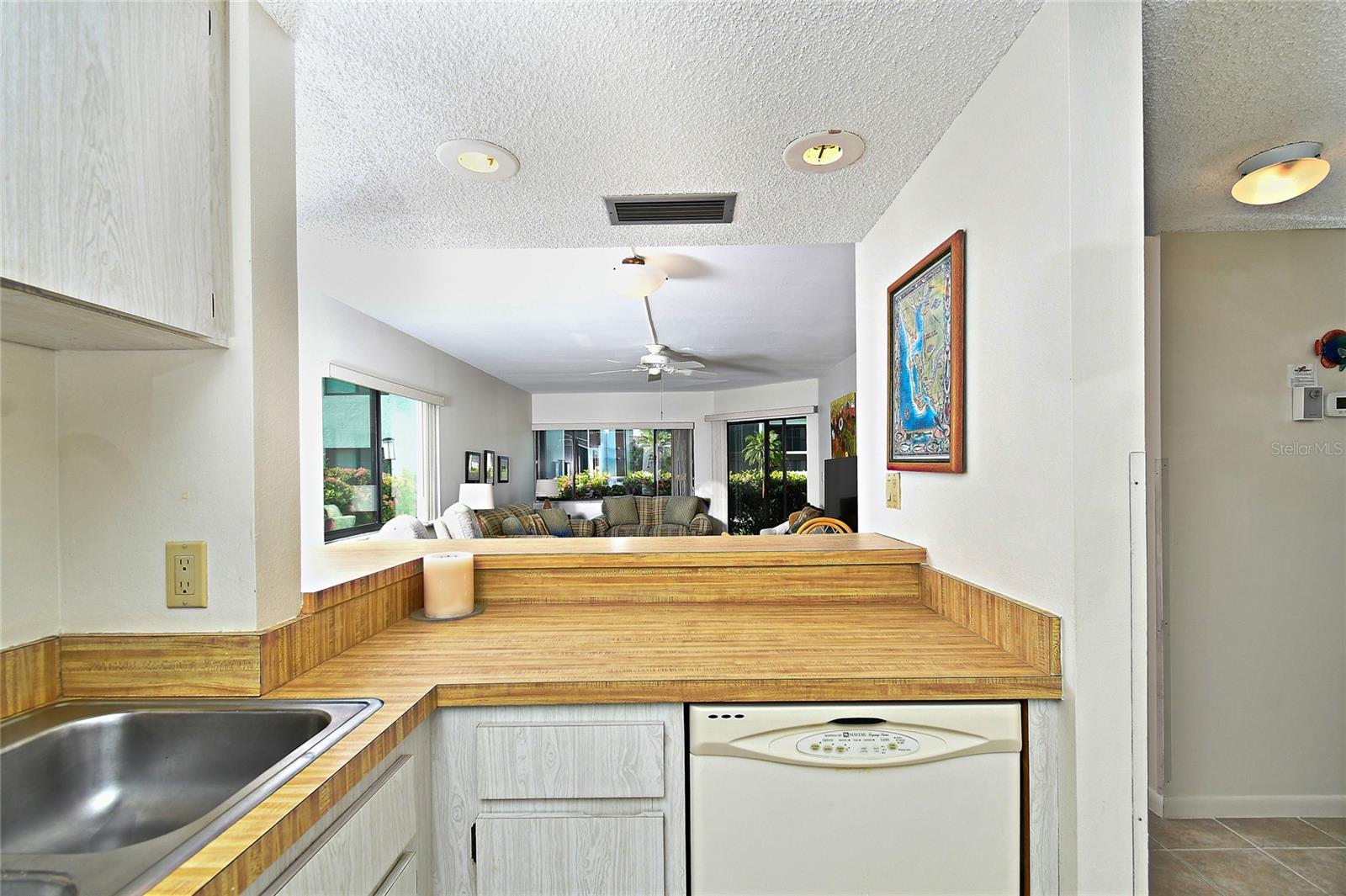 Image 9 of 34 For 2021 Little Pine Circle 41a