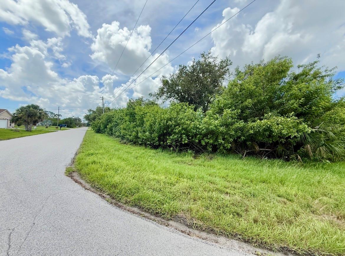 Image 4 of 10 For 6057 Bowie Lane