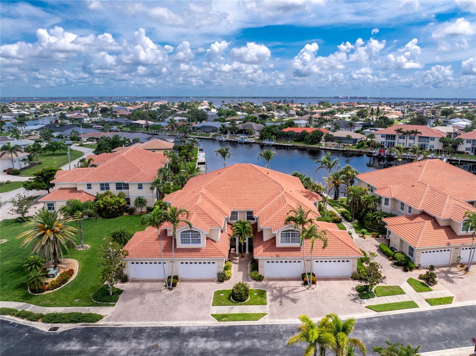 Image 2 of 76 For 2630 Tarpon Cove Drive 211