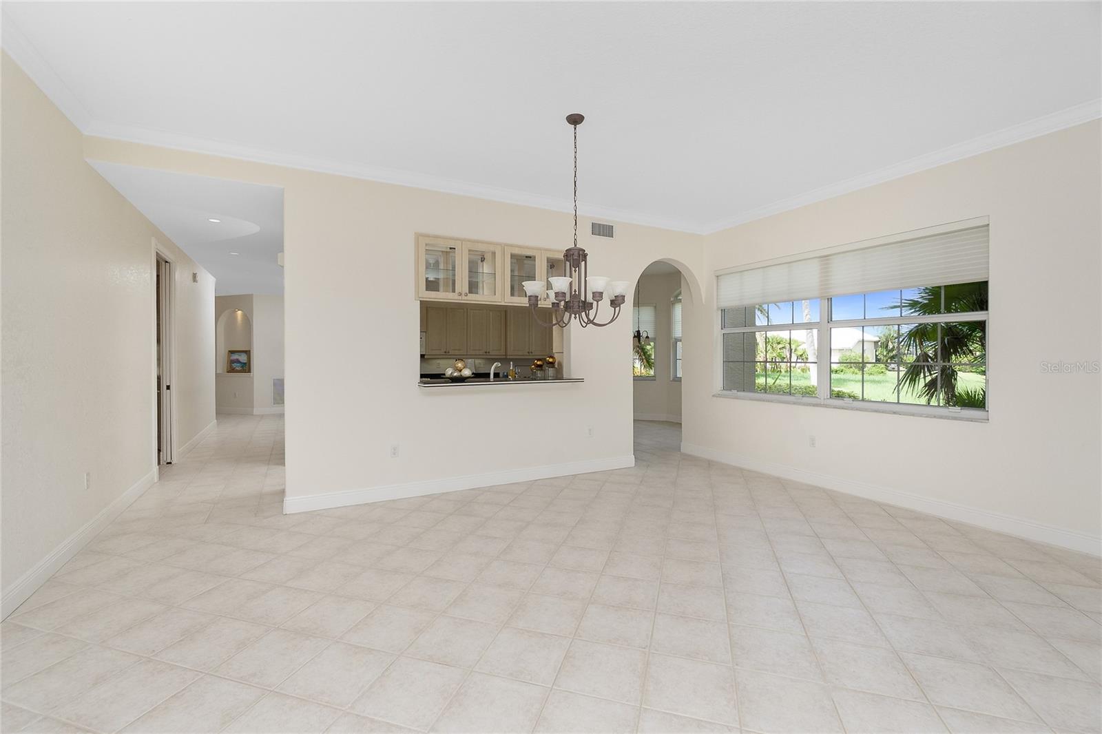 Image 24 of 76 For 2630 Tarpon Cove Drive 211