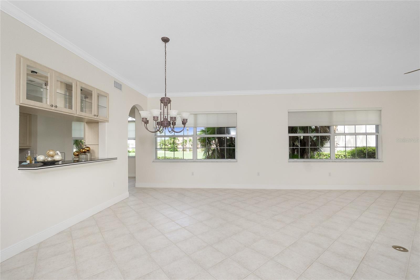 Image 26 of 76 For 2630 Tarpon Cove Drive 211