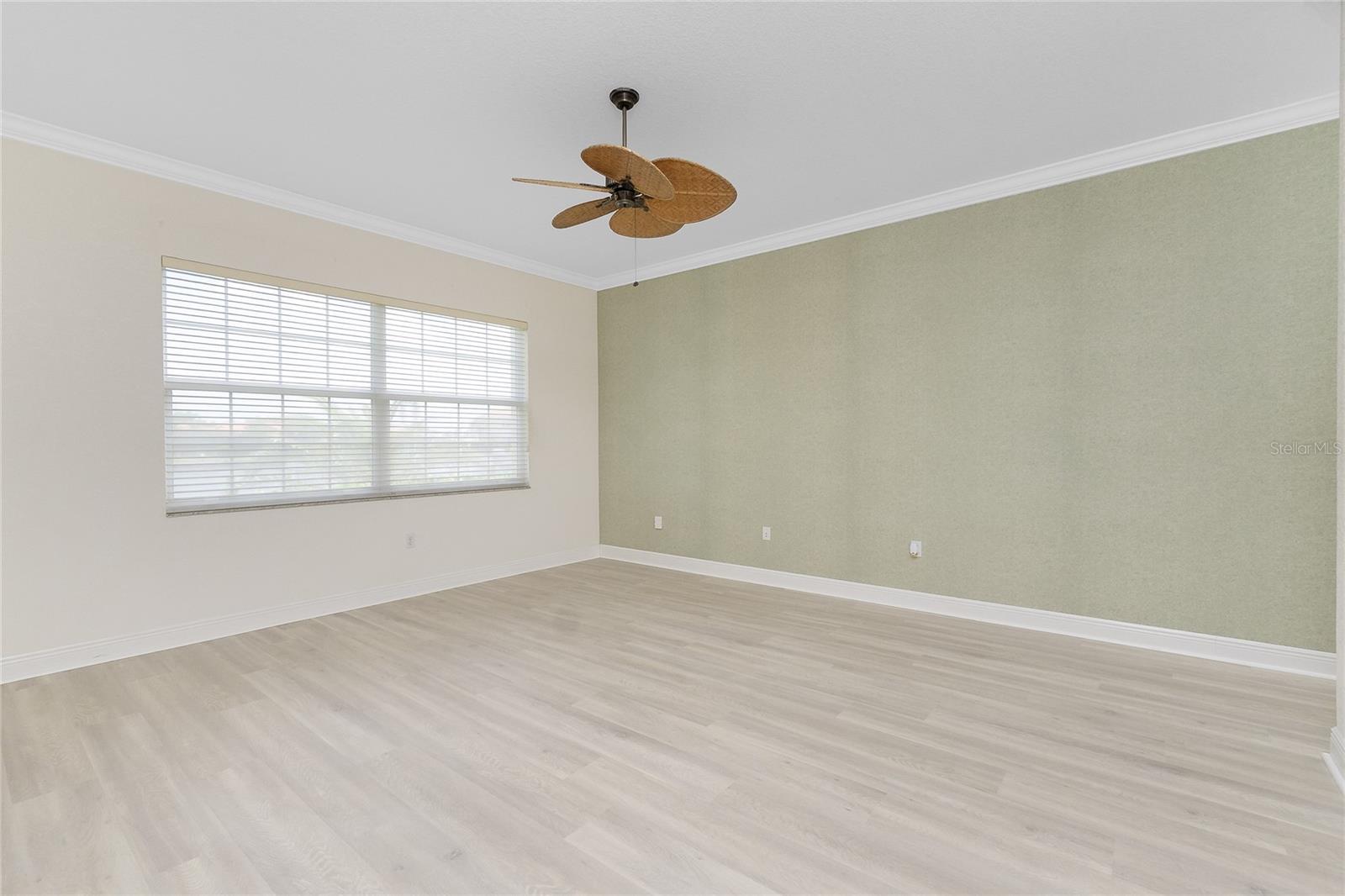 Image 38 of 76 For 2630 Tarpon Cove Drive 211