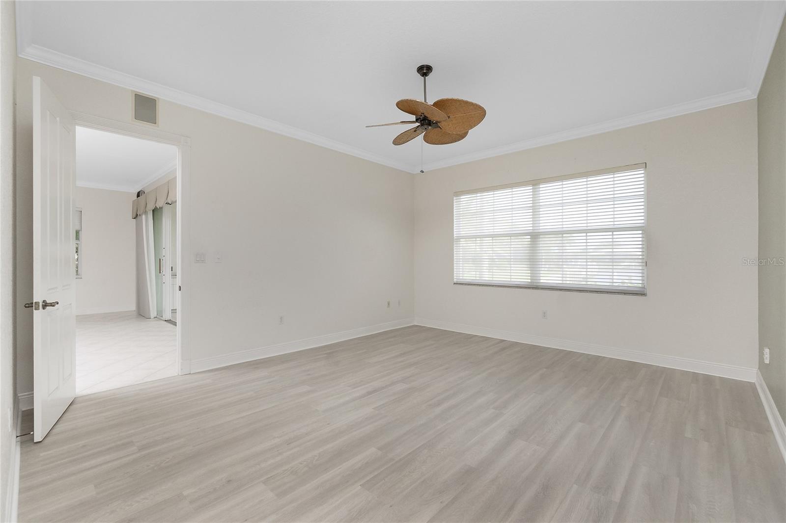 Image 39 of 76 For 2630 Tarpon Cove Drive 211