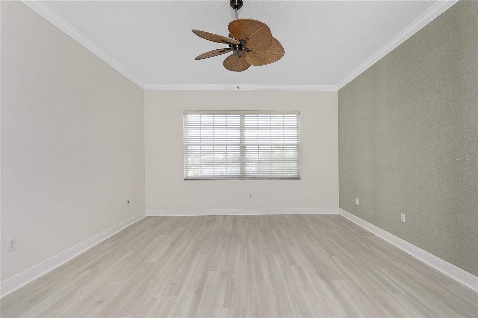Image 40 of 76 For 2630 Tarpon Cove Drive 211