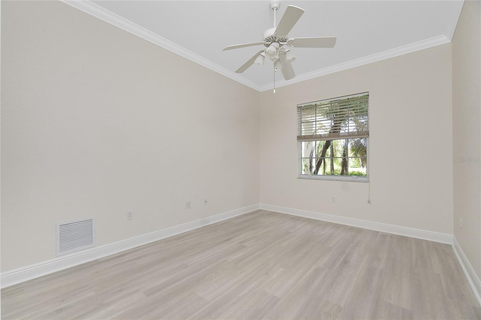 Image 53 of 76 For 2630 Tarpon Cove Drive 211