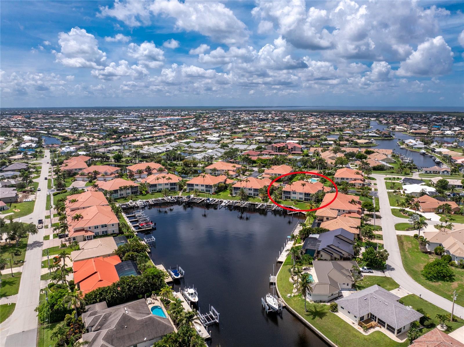 Image 64 of 76 For 2630 Tarpon Cove Drive 211