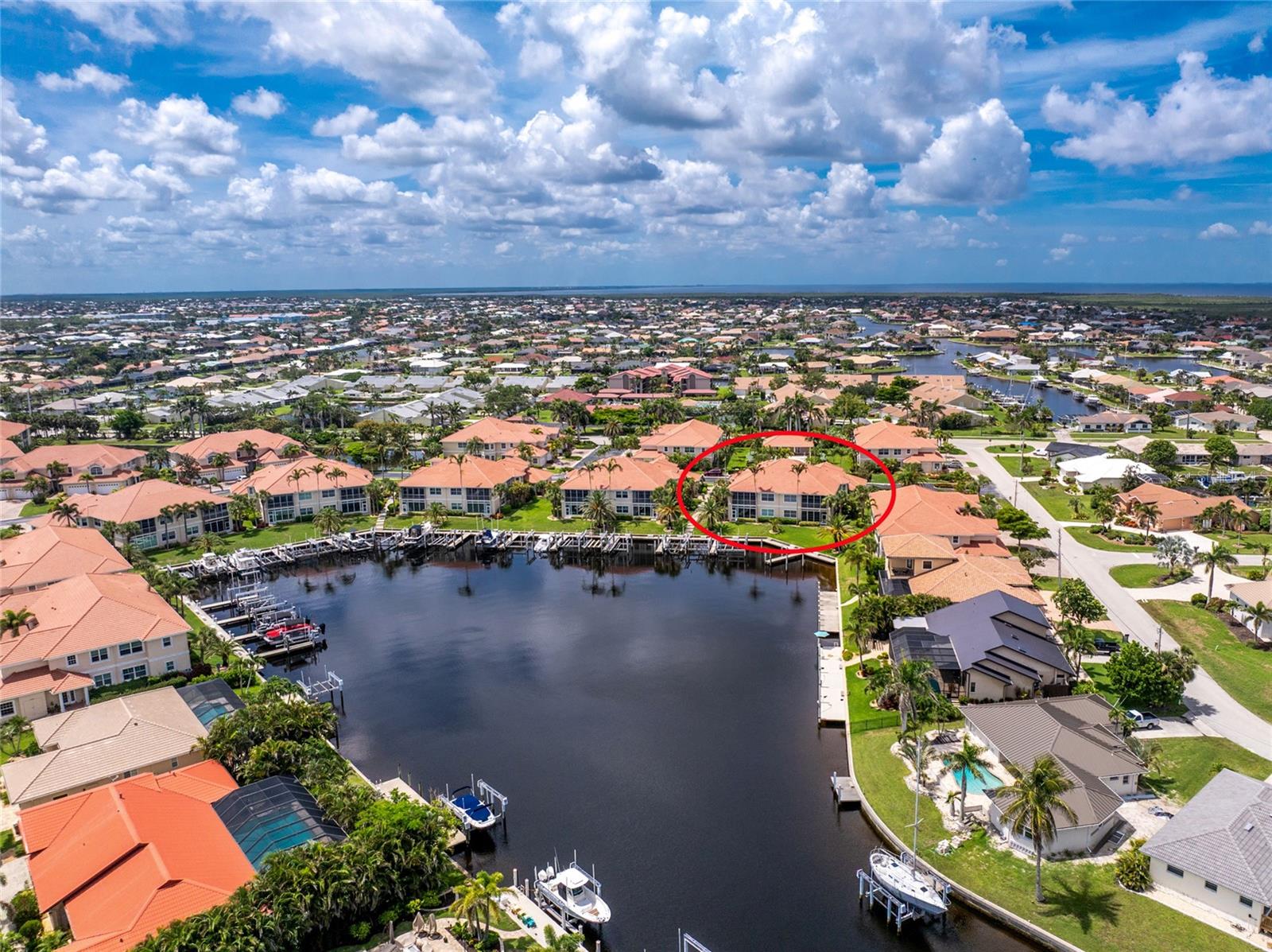 Image 65 of 76 For 2630 Tarpon Cove Drive 211