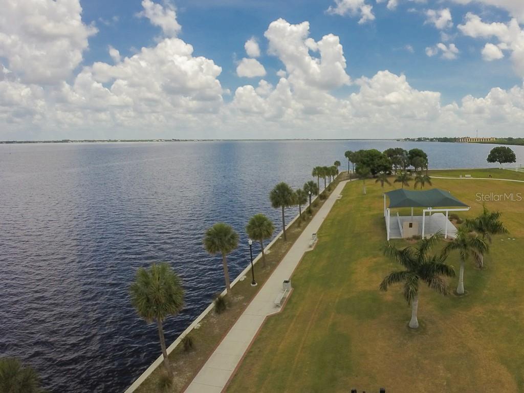 Image 72 of 76 For 2630 Tarpon Cove Drive 211