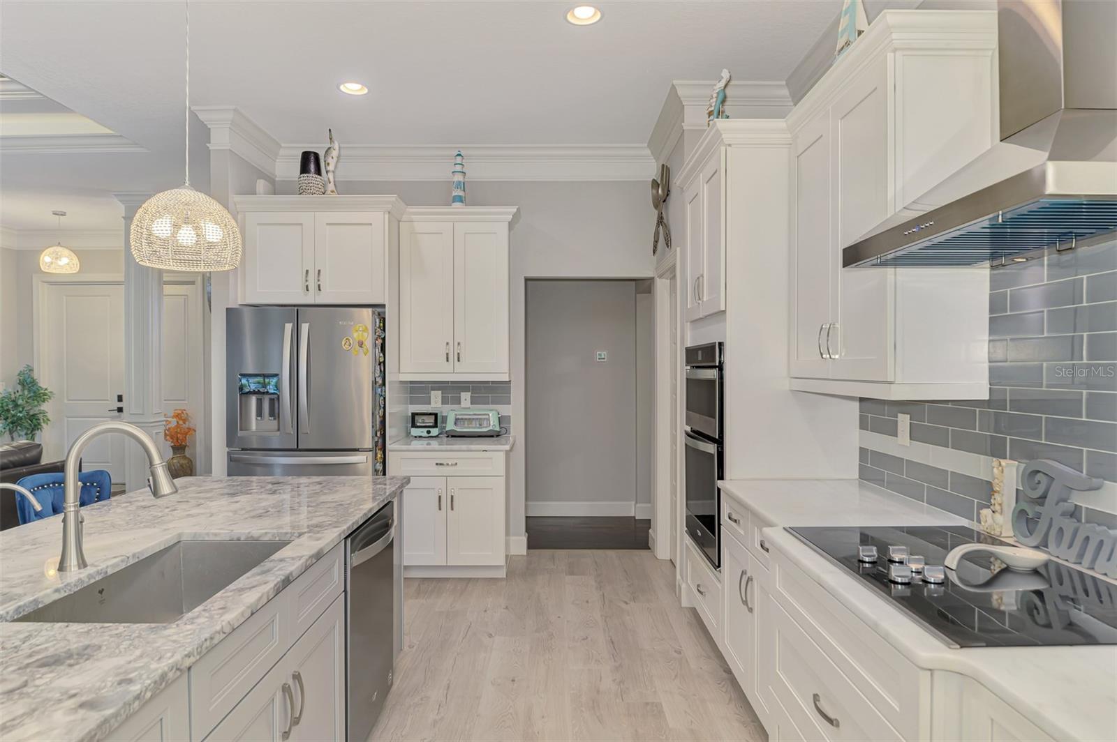 Image 34 of 73 For 6444 Alhambra Avenue