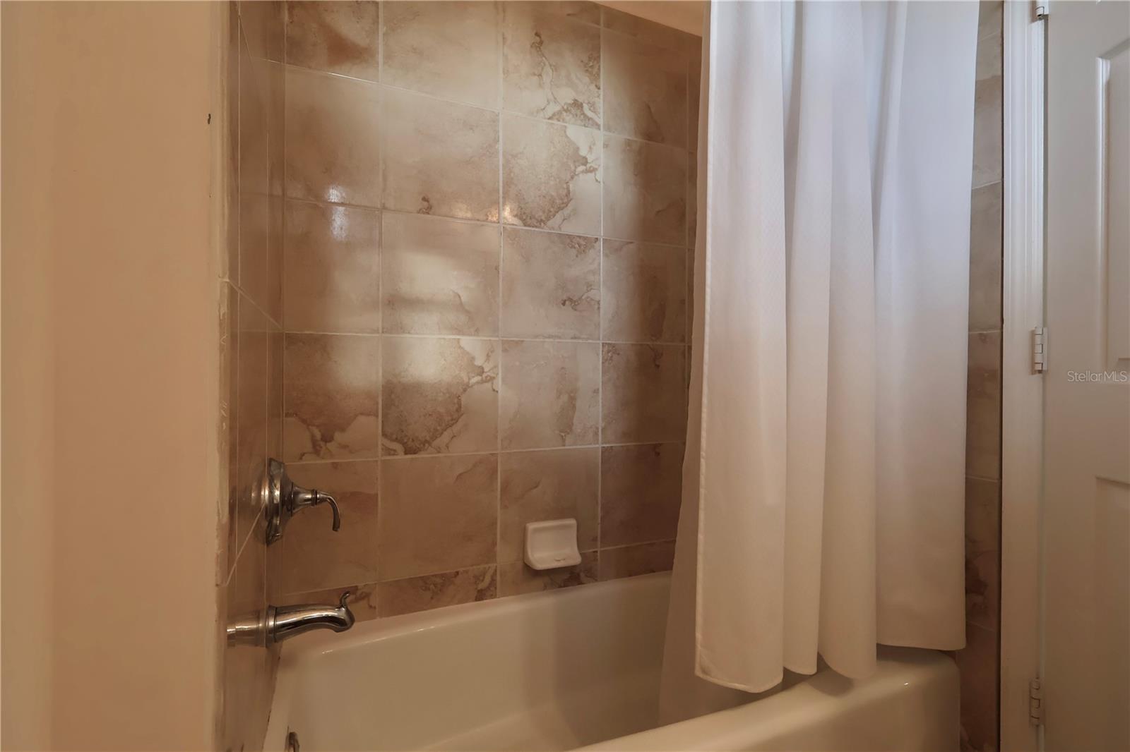 Image 13 of 32 For 16572 San Edmundo Road 123