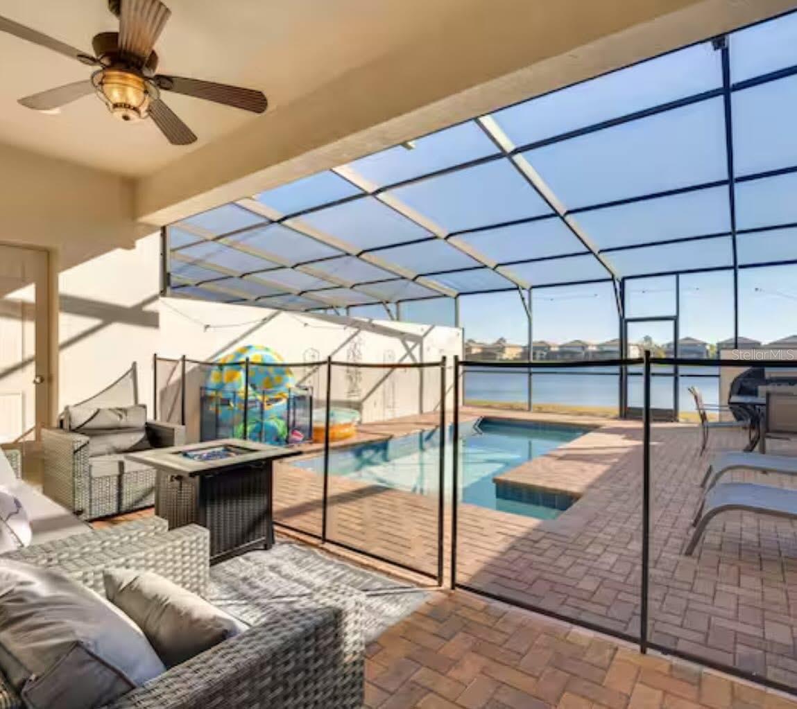 Image 3 of 25 For 8882 Geneve Court