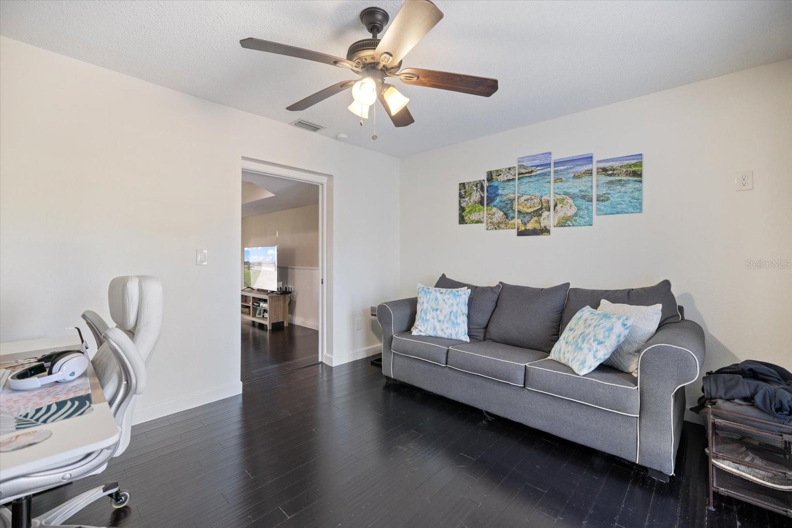 Image 22 of 37 For 2309 Conway Boulevard