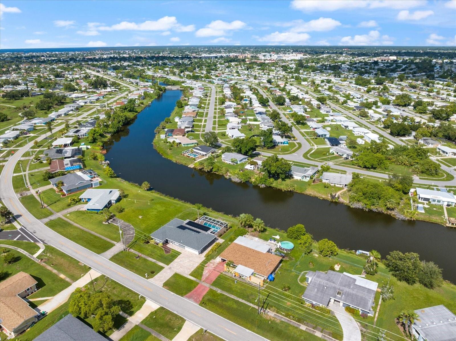 Image 31 of 37 For 2309 Conway Boulevard