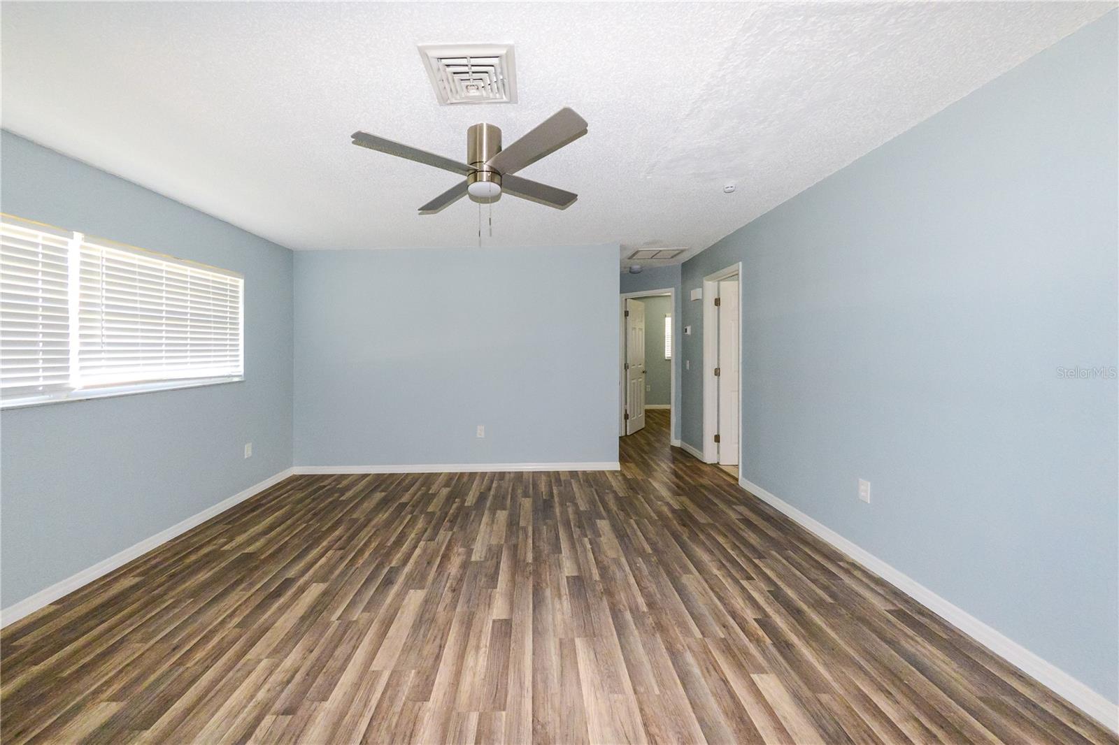 Image 13 of 37 For 3085 Arrowhead Road