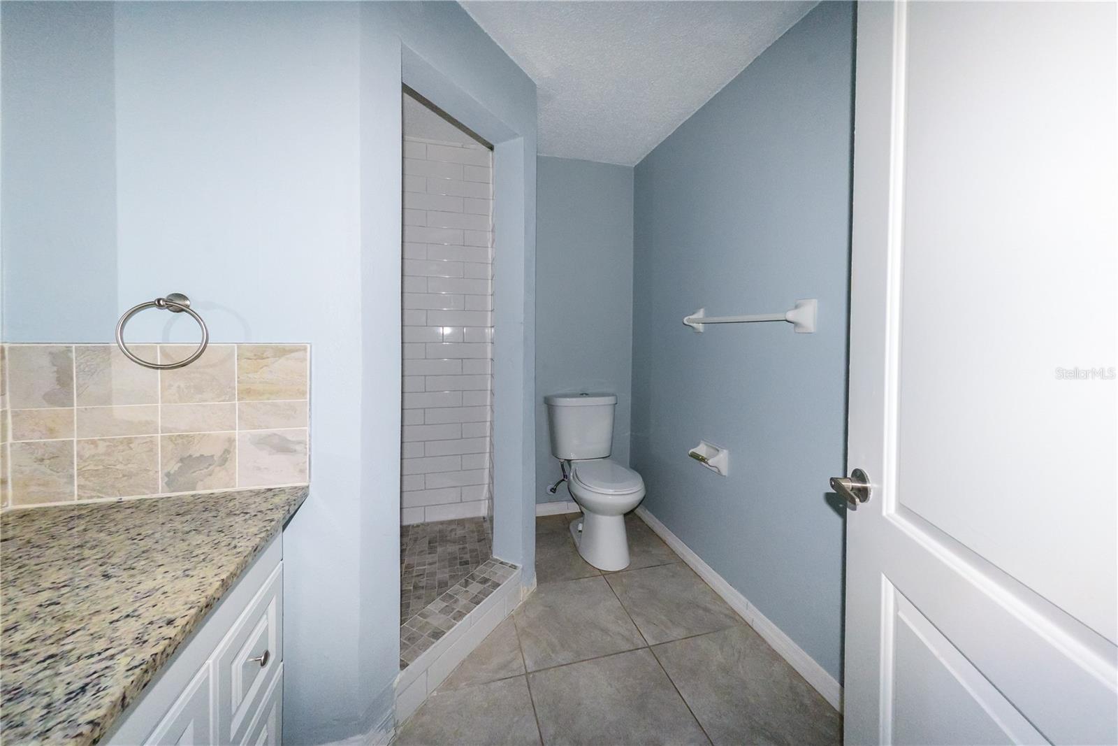 Image 15 of 37 For 3085 Arrowhead Road