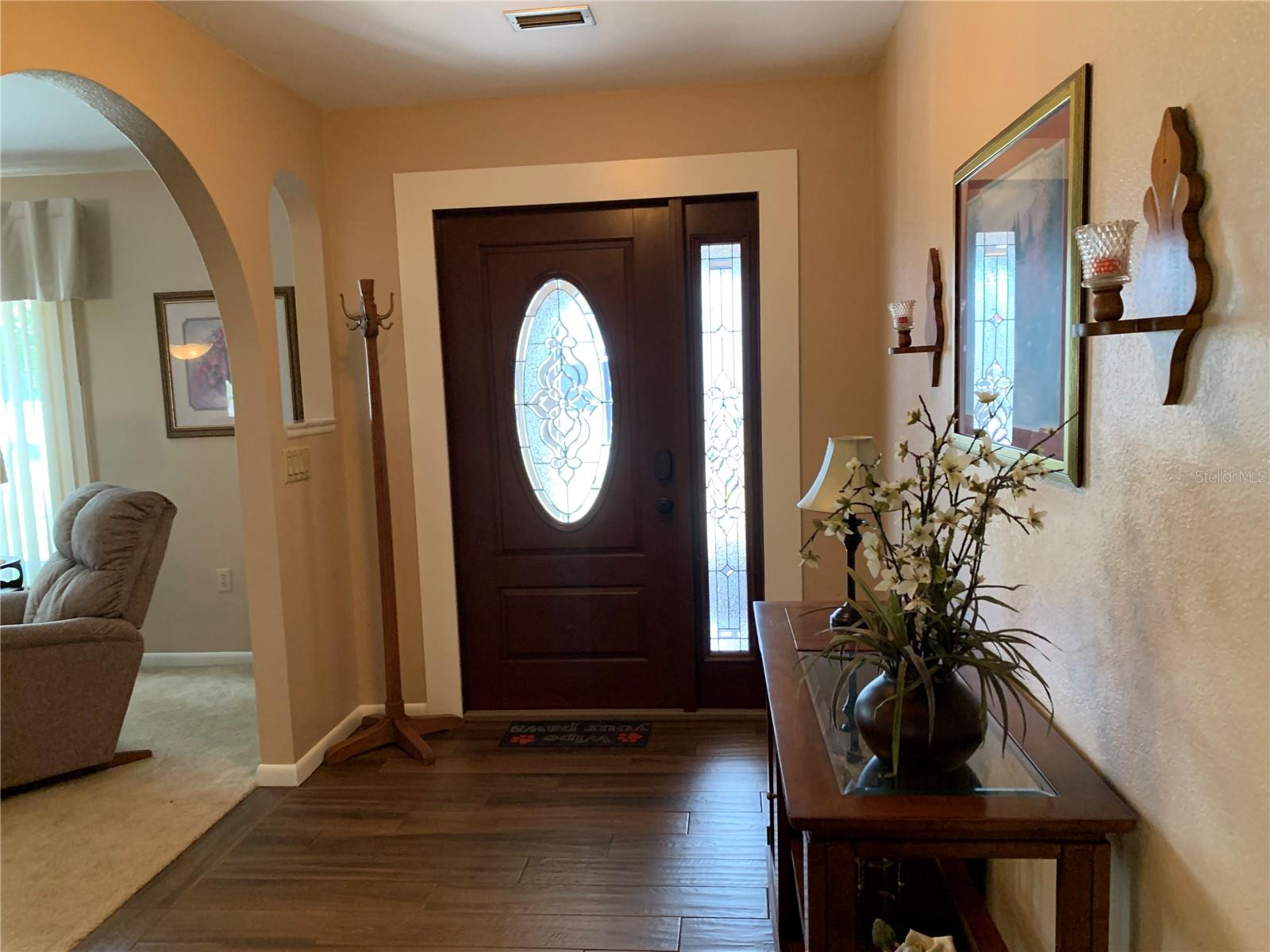 Image 7 of 44 For 21460 Sheldon Avenue