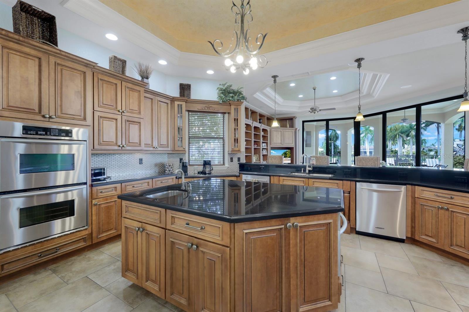 Image 15 of 75 For 4402 20th Avenue