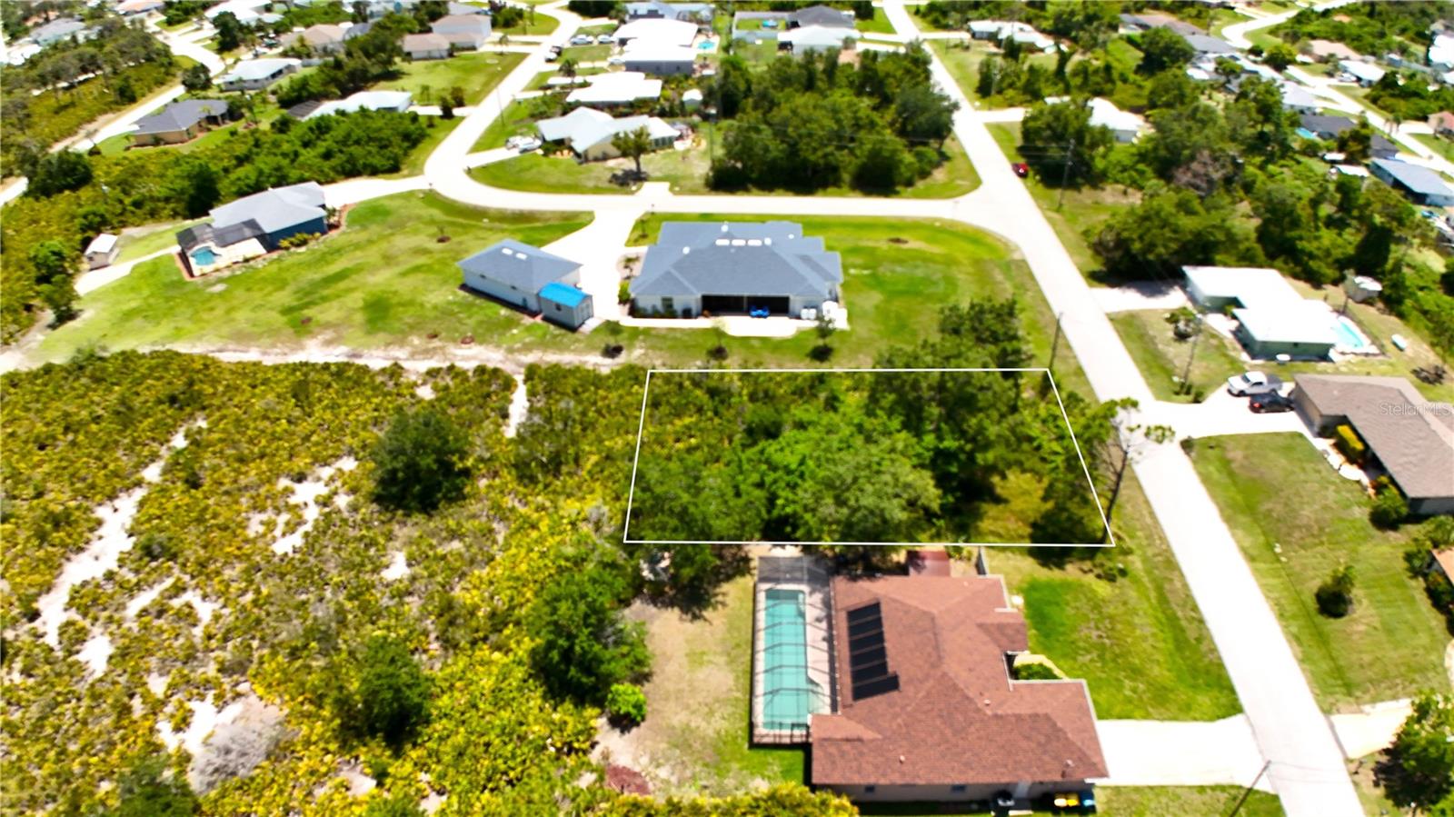 Image 7 of 9 For 7296 Castleberry Terrace