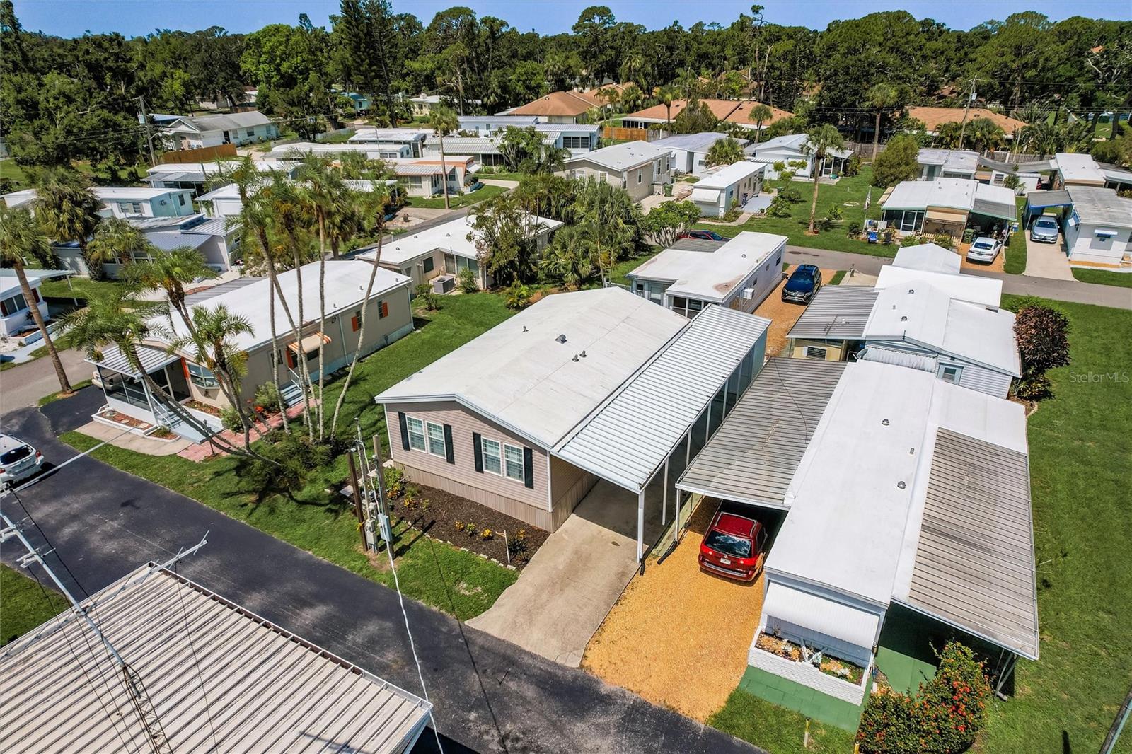 Details for 1100 University Parkway 11, SARASOTA, FL 34234