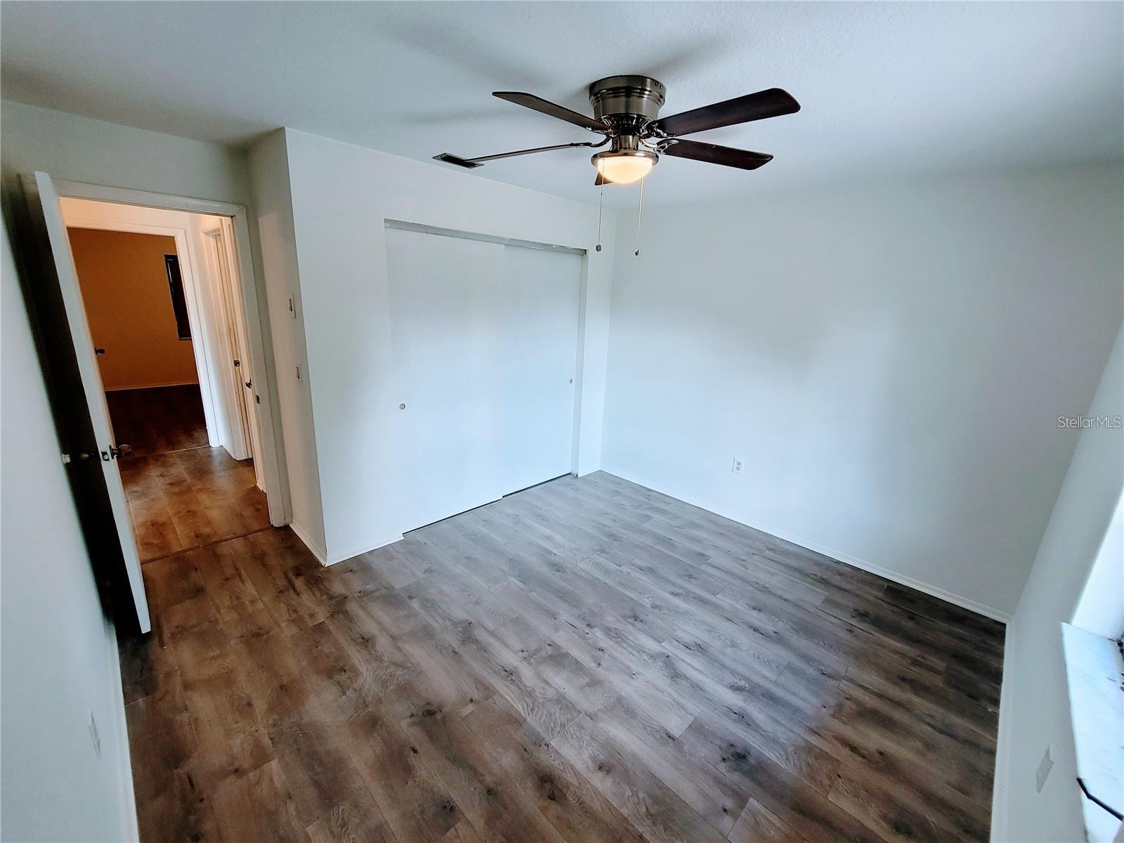 Image 12 of 18 For 20340 Zelda Avenue
