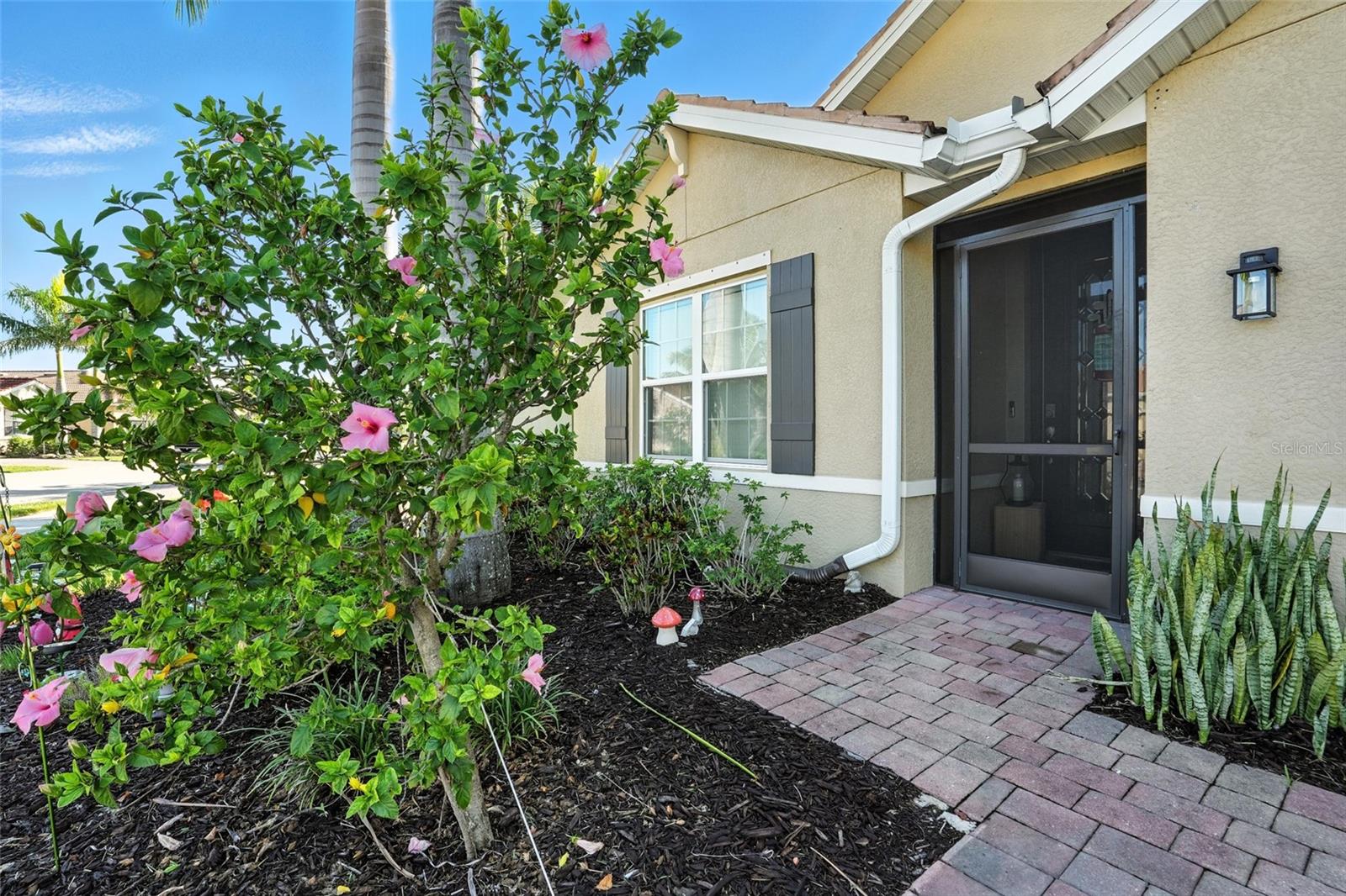 Image 4 of 49 For 3215 Birchin Lane