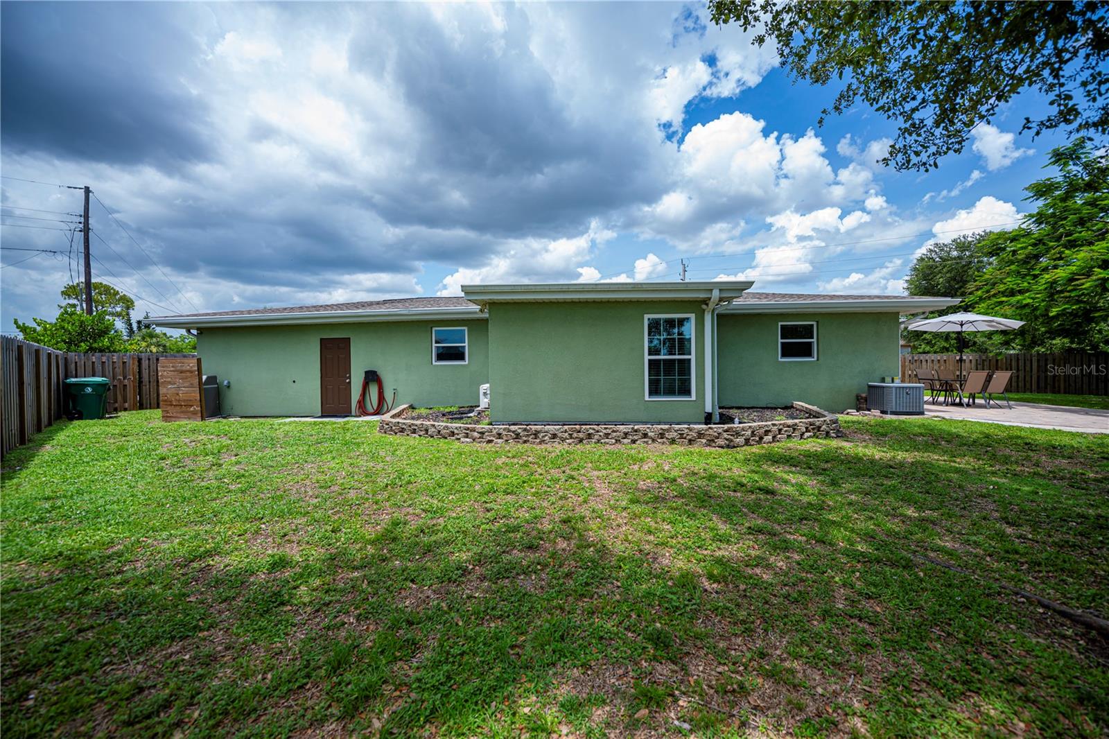 Image 61 of 66 For 21539 Gladis Avenue