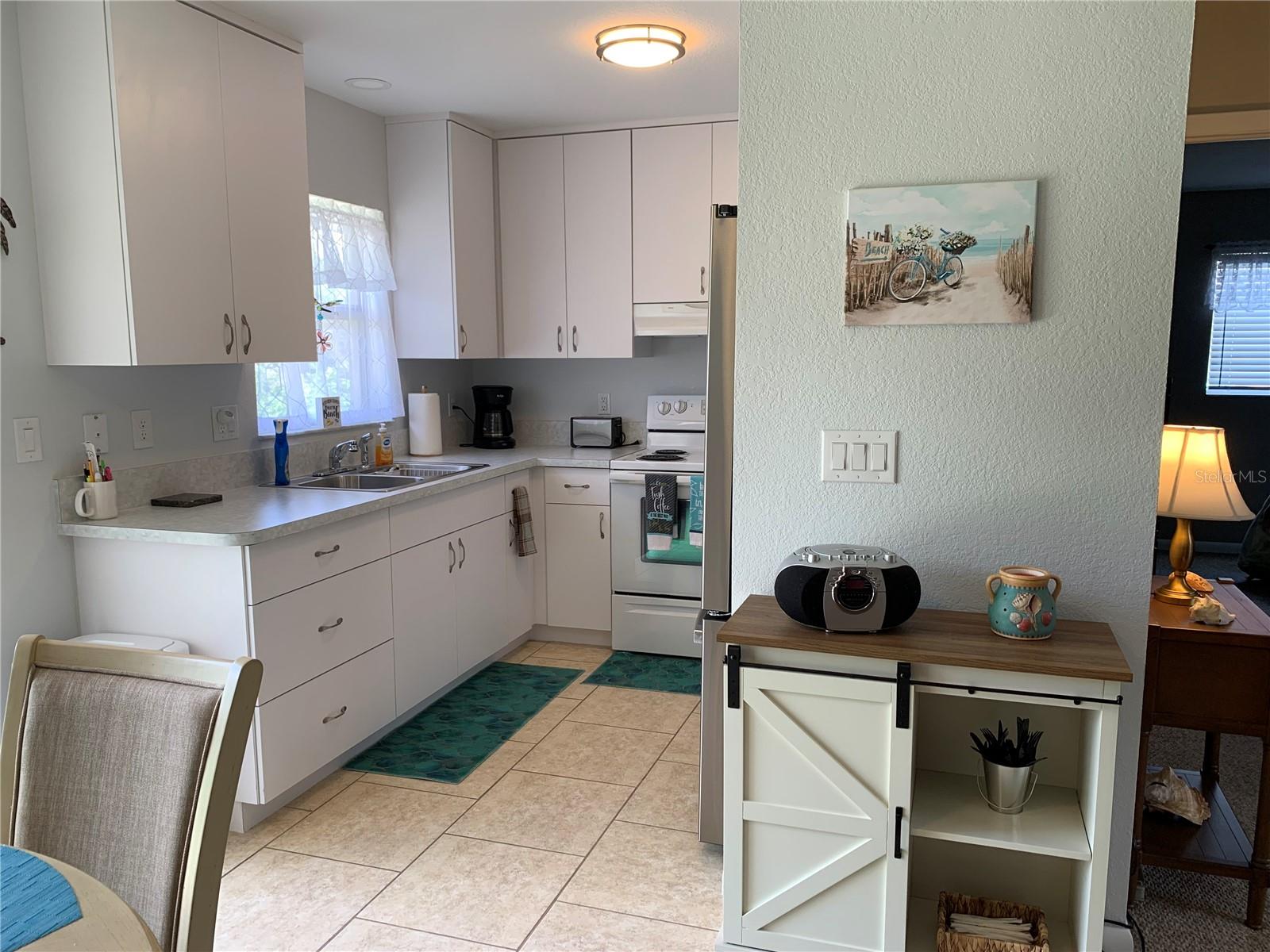 Image 11 of 33 For 18094 Ackerman Avenue