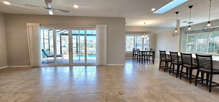 Image 10 of 28 For 2100 Aqui Esta Drive