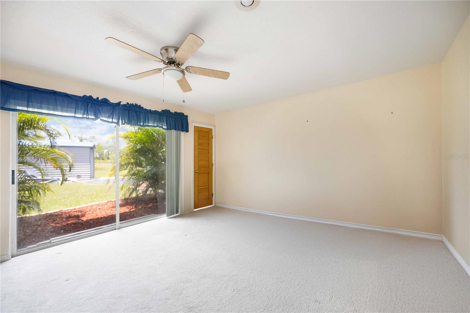Image 23 of 52 For 5950 Cypress Grove Circle