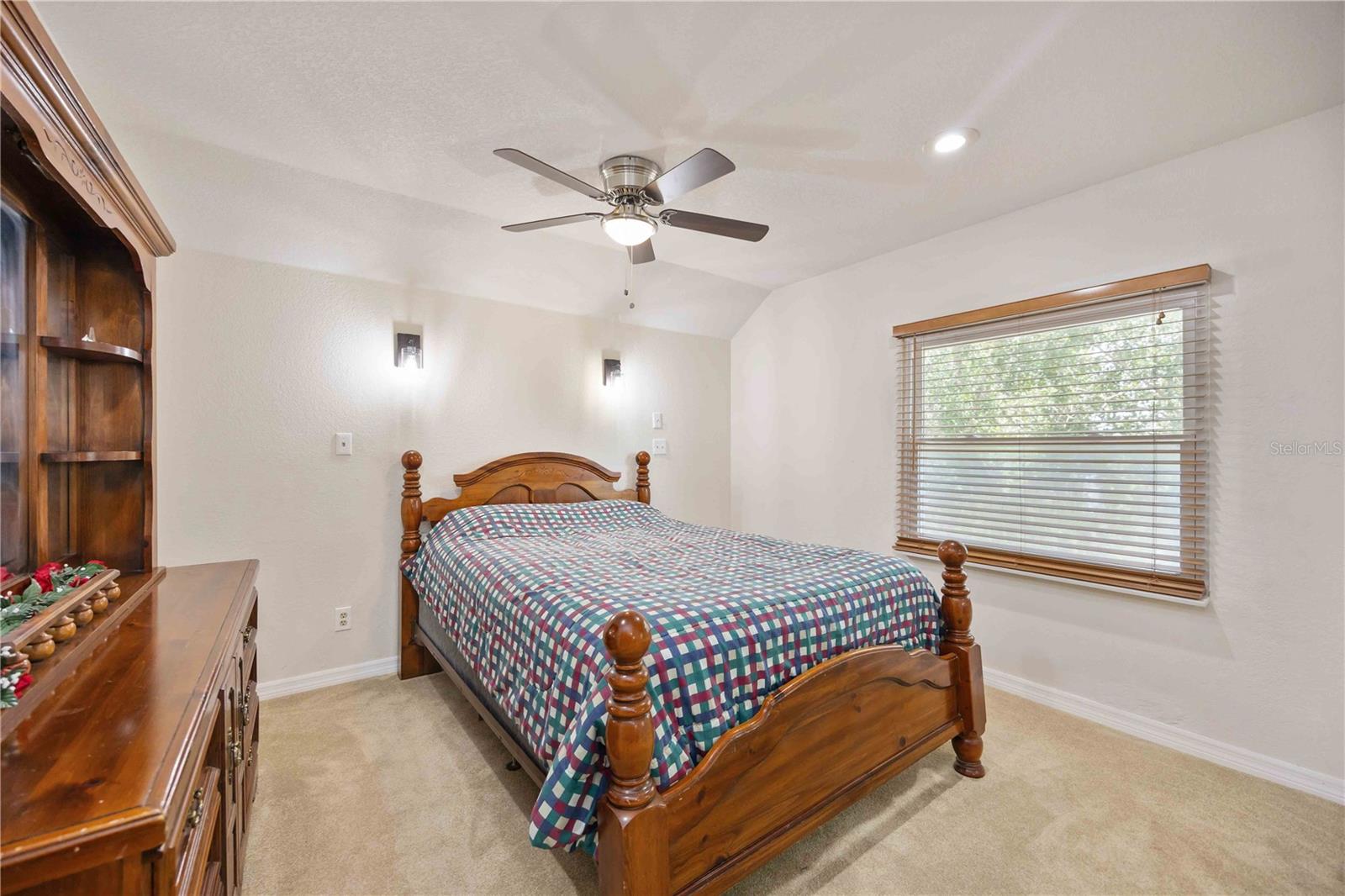 Image 33 of 52 For 5950 Cypress Grove Circle