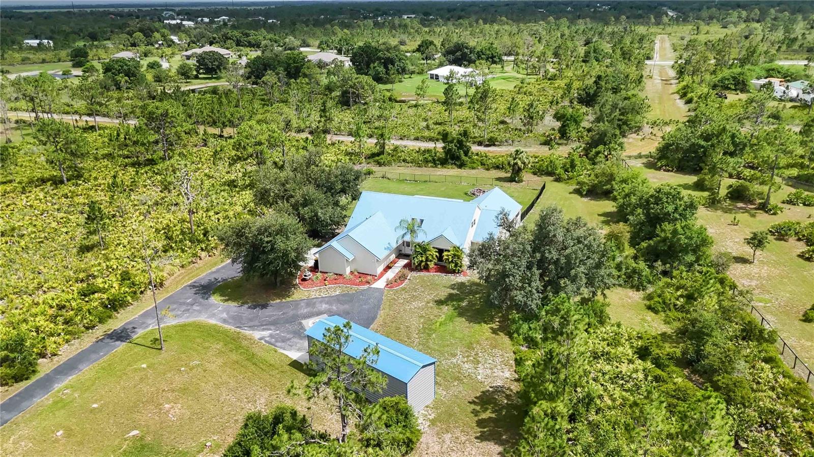 Image 43 of 52 For 5950 Cypress Grove Circle
