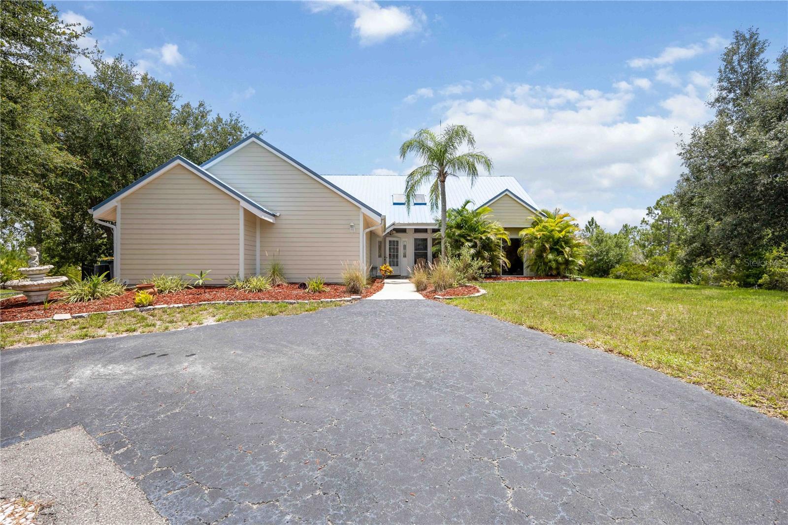 Image 8 of 52 For 5950 Cypress Grove Circle