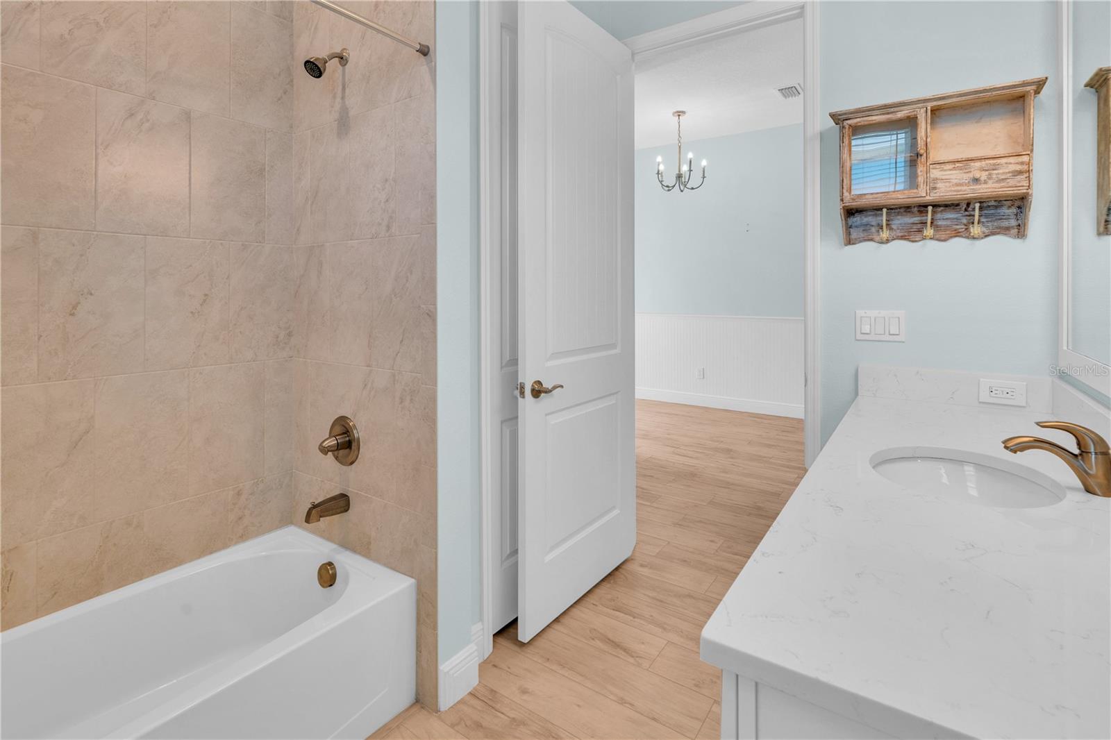 Image 26 of 59 For 10478 Coquina Court