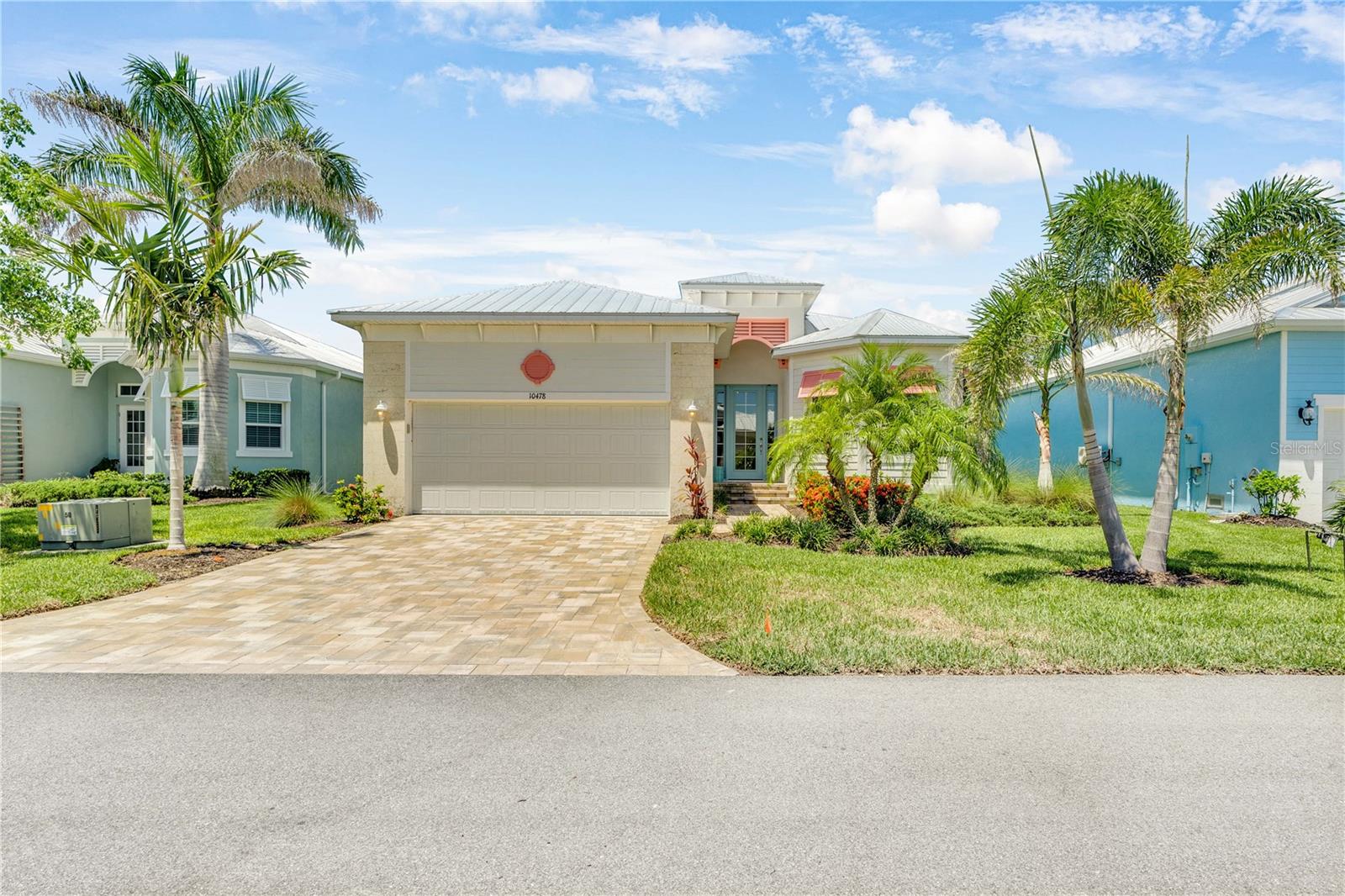 Image 3 of 59 For 10478 Coquina Court