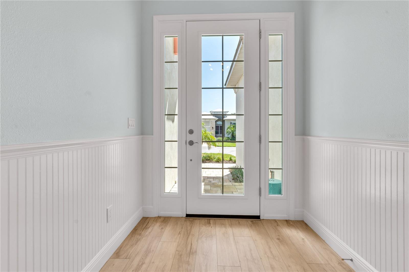 Image 5 of 59 For 10478 Coquina Court