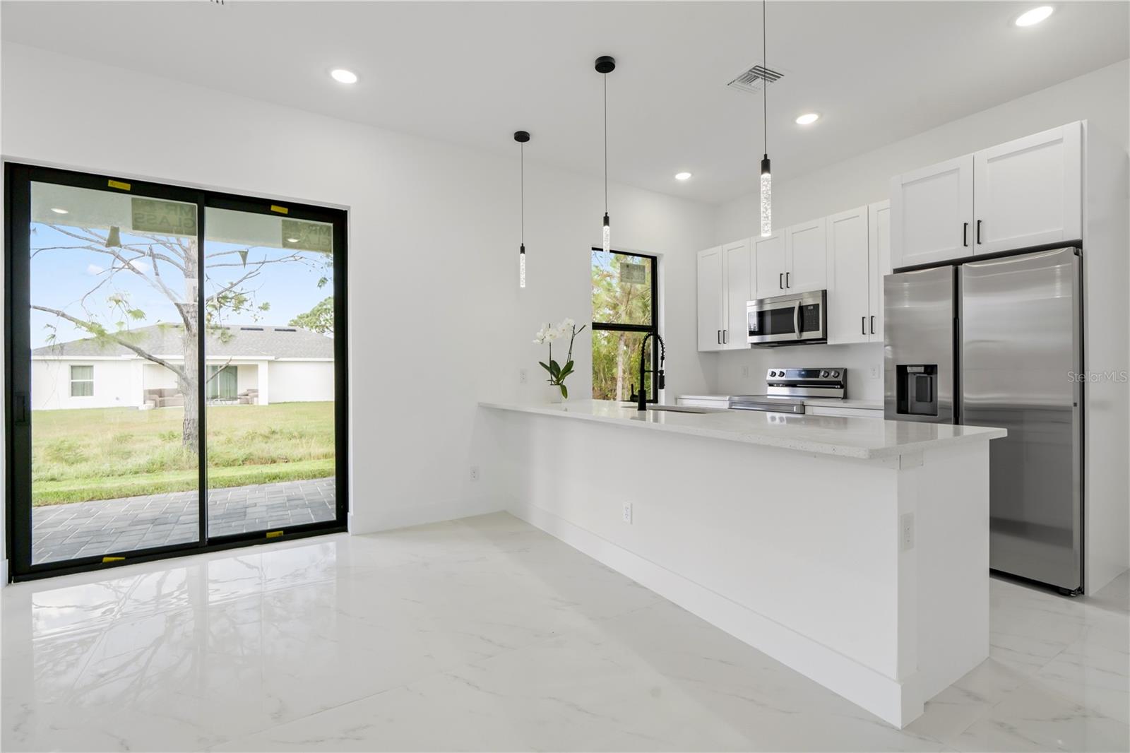Image 15 of 31 For 2911 37th Street W