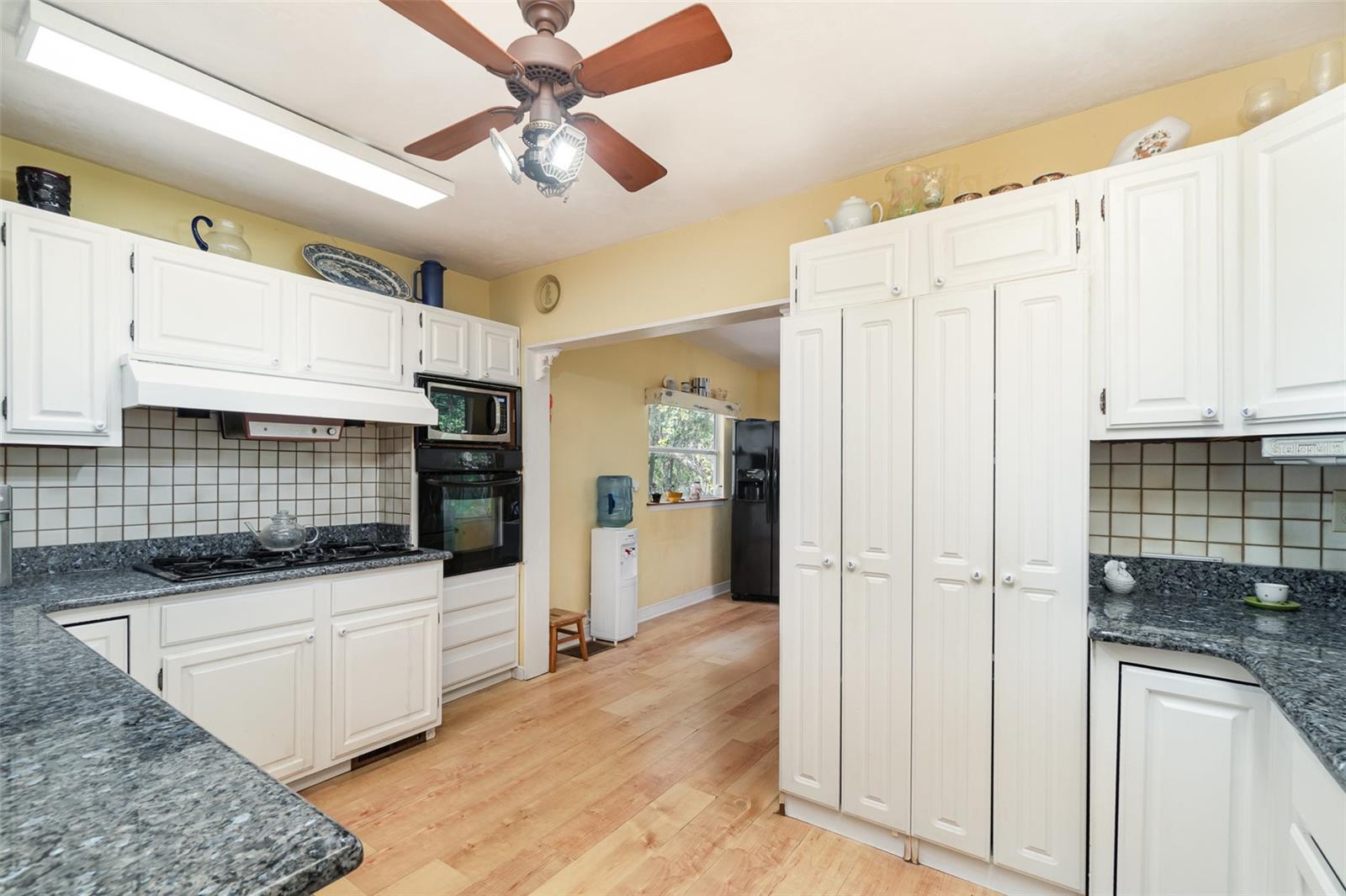 Image 13 of 56 For 6605 Masters Avenue