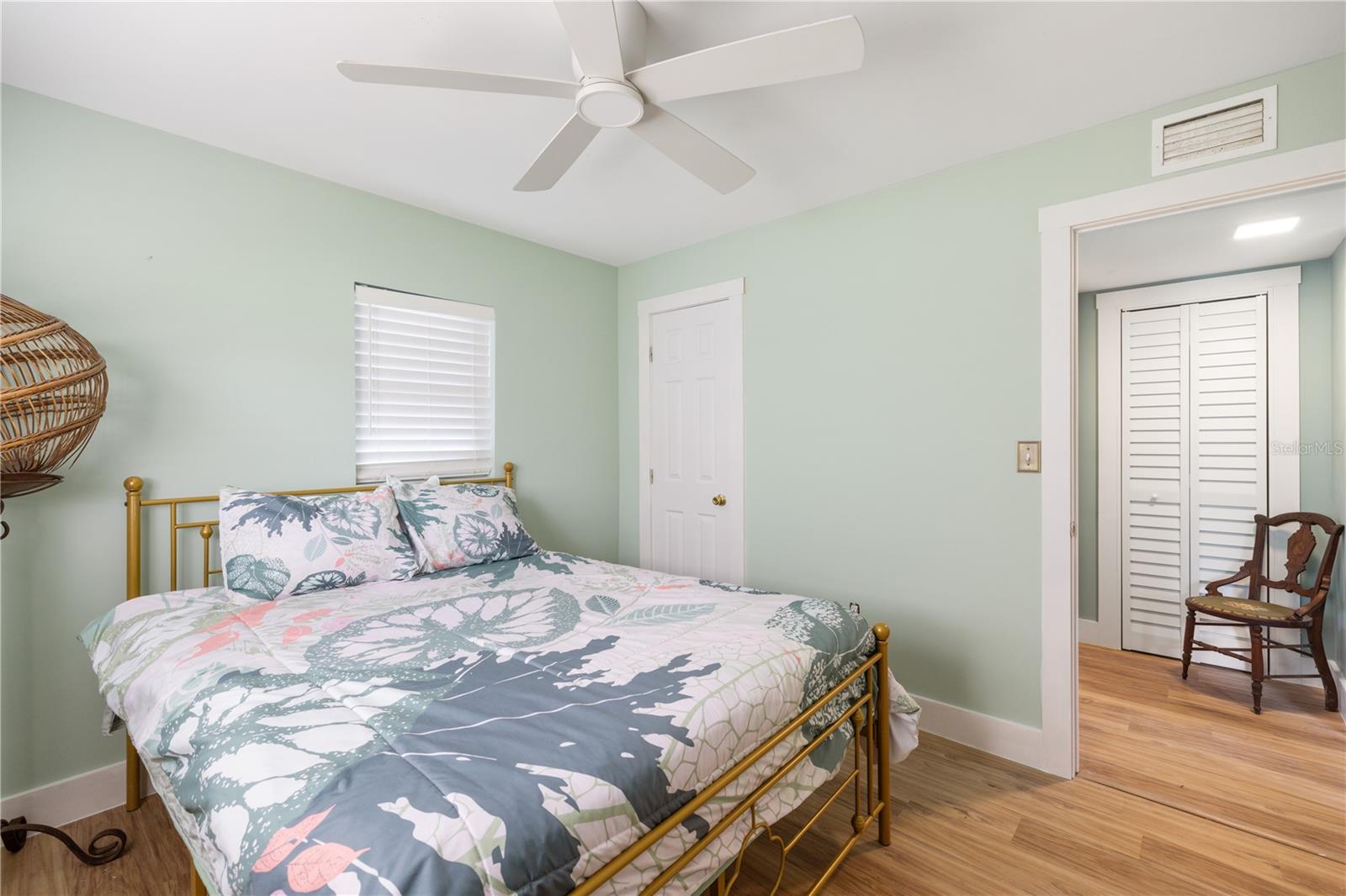 Image 14 of 32 For 1027 Coral Ridge Drive