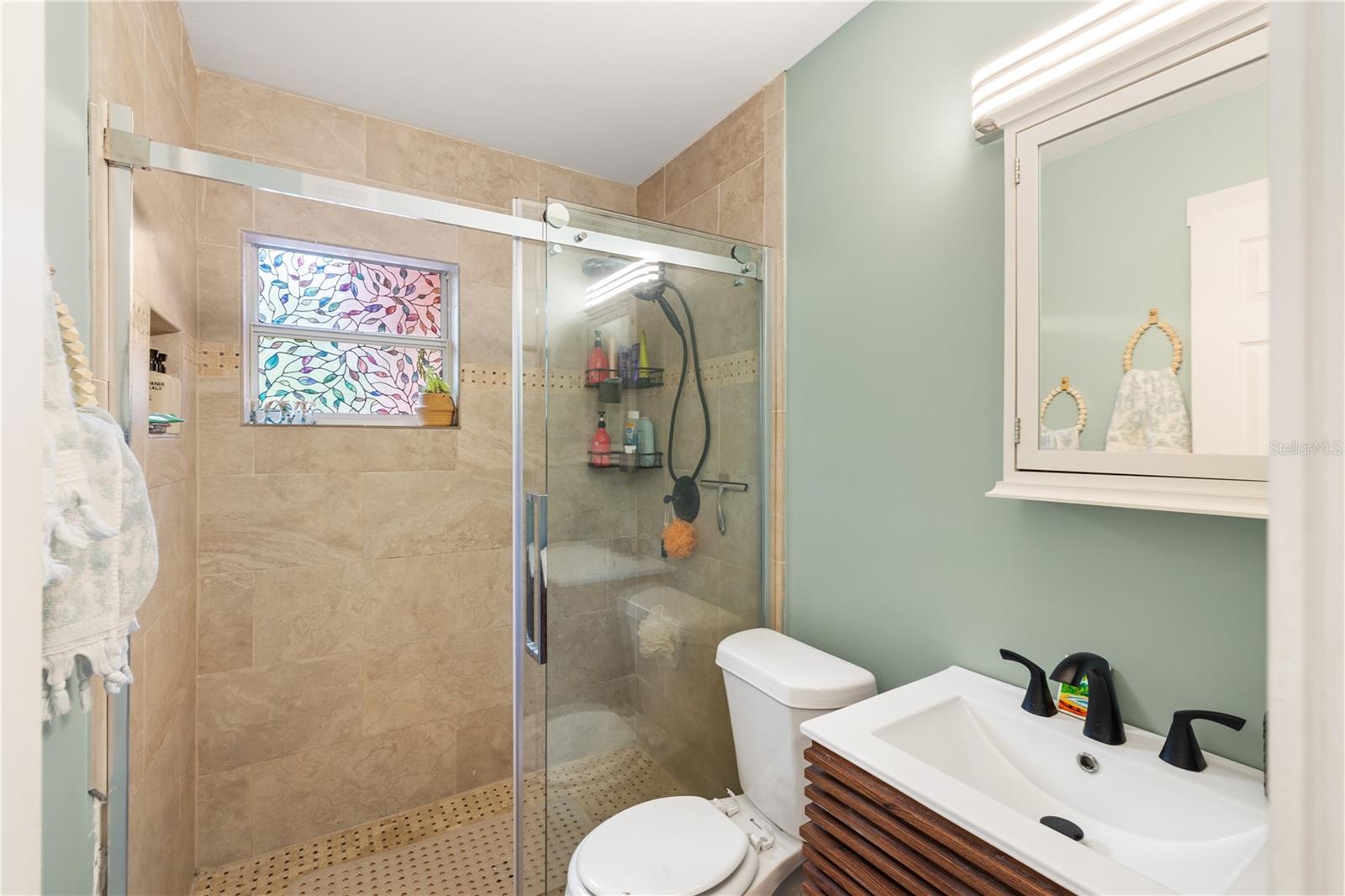 Image 18 of 32 For 1027 Coral Ridge Drive